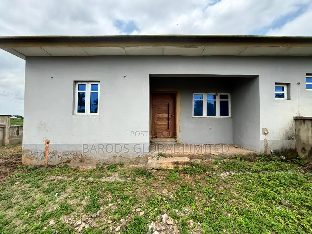 3bdrm Bungalow in Praise Court Estate,, Abeokuta South for sale in Abeokuta South
