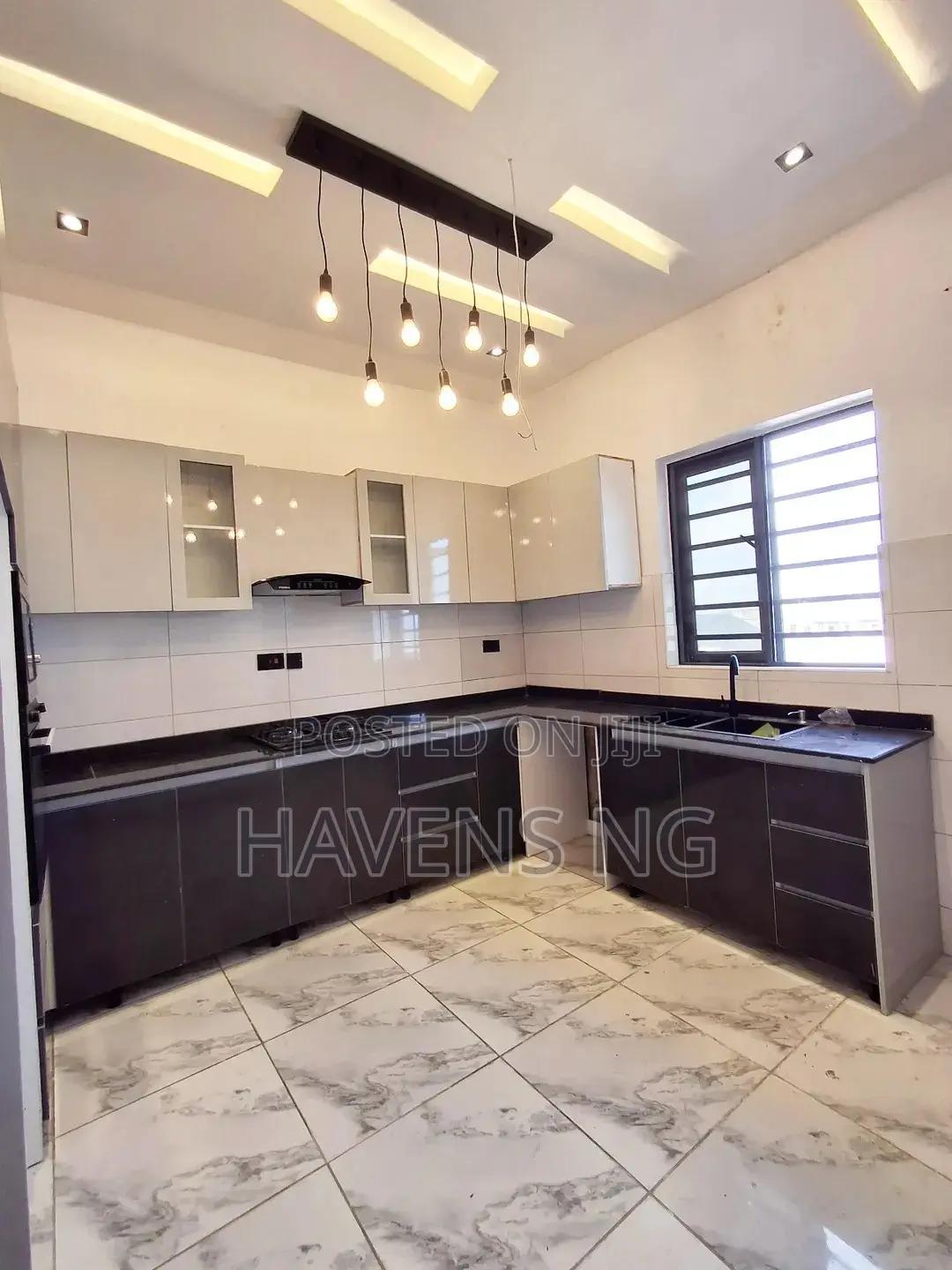 2bdrm Apartment in Ikate for sale in Ikate