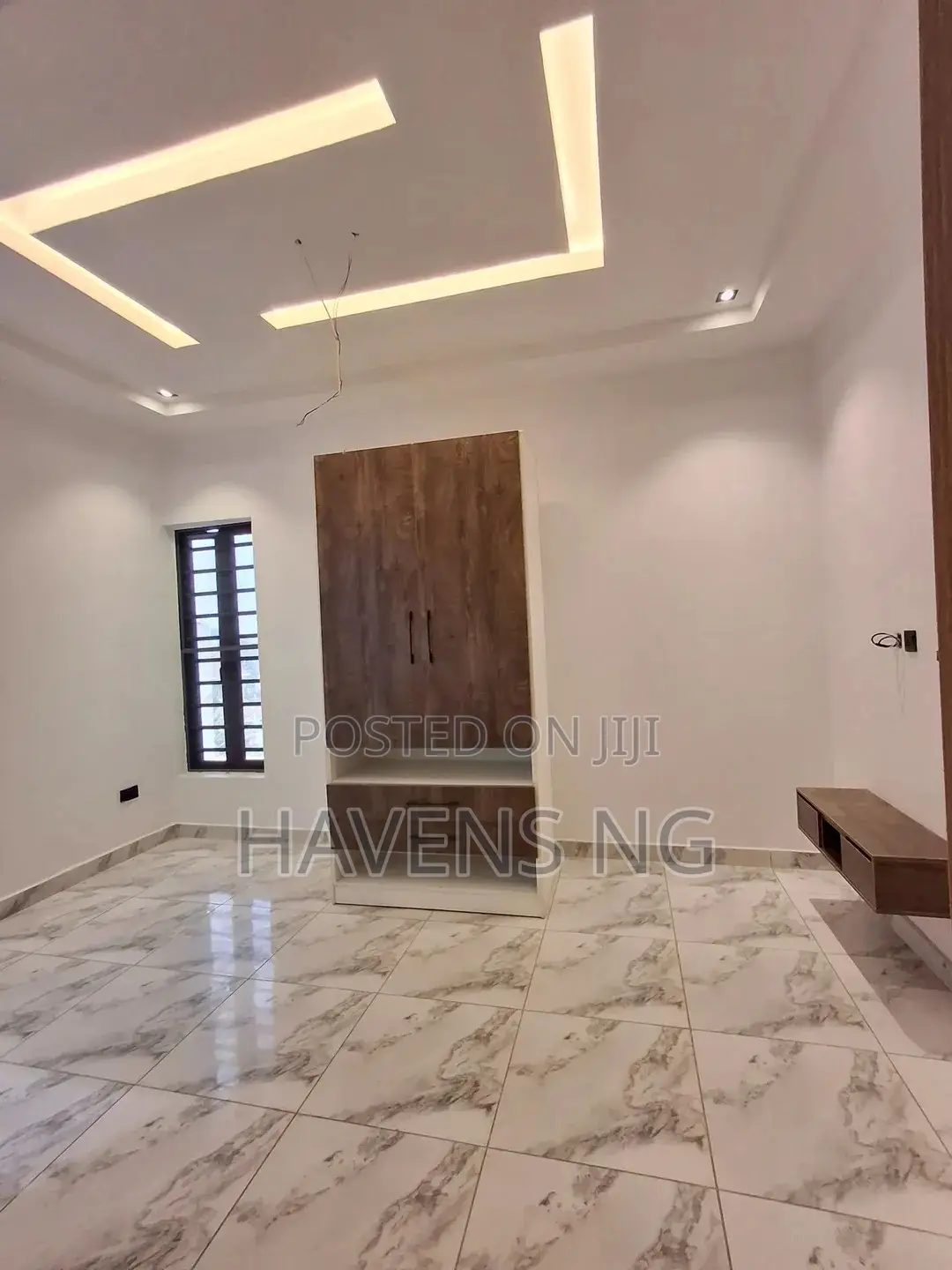 2bdrm Apartment in Ikate for sale in Ikate