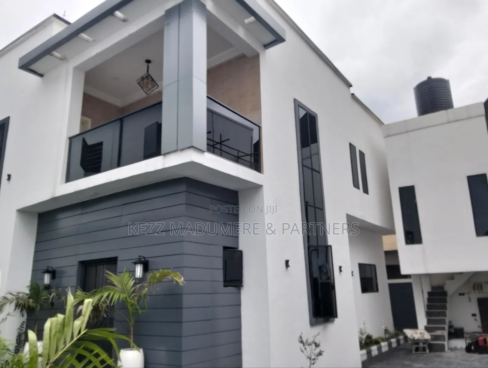 4bdrm Duplex in Shell Cooperative for sale in Port-Harcourt