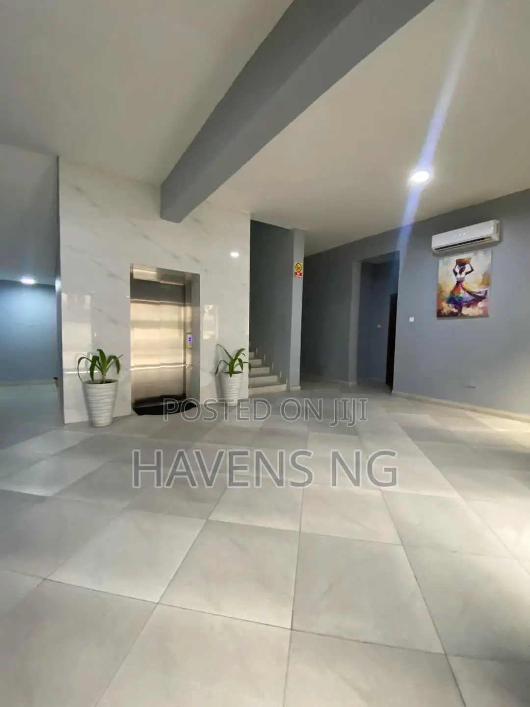 4bdrm Apartment in Ikate for sale in Ikate