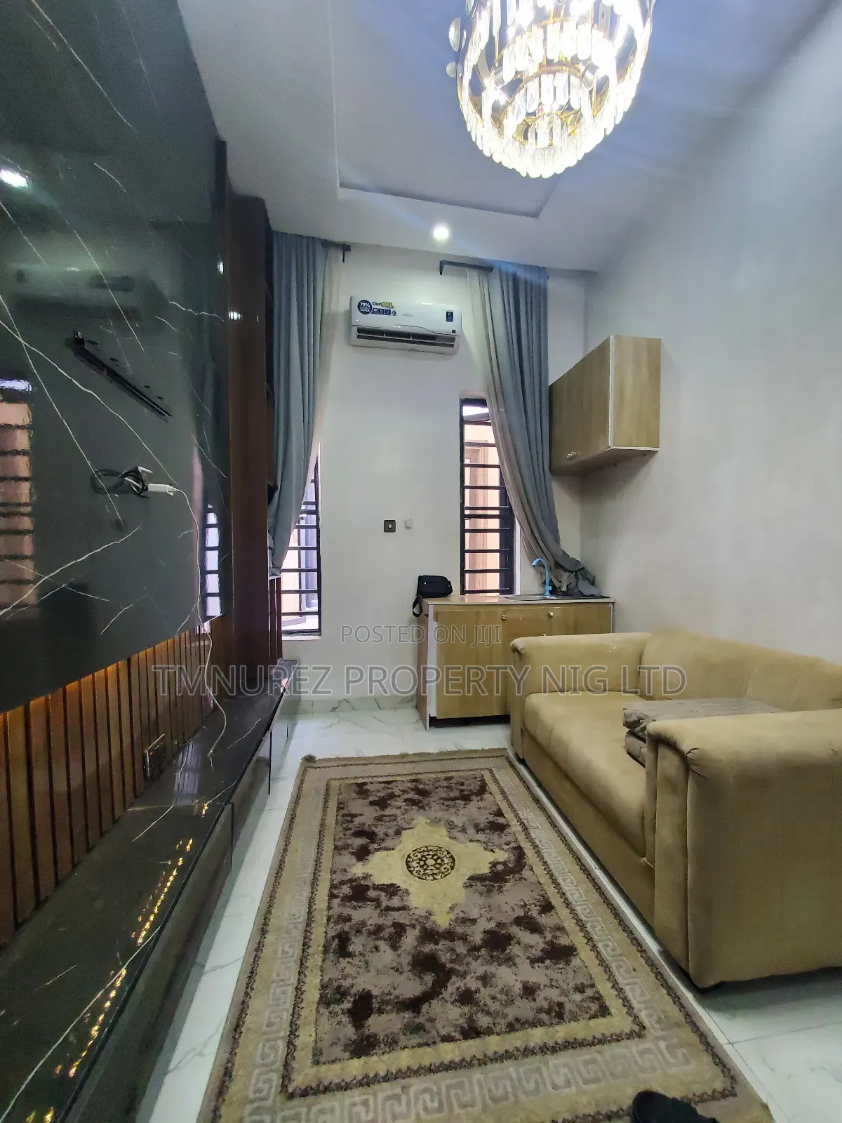 Mini Flat in Gra, Ikota for rent in Ikota