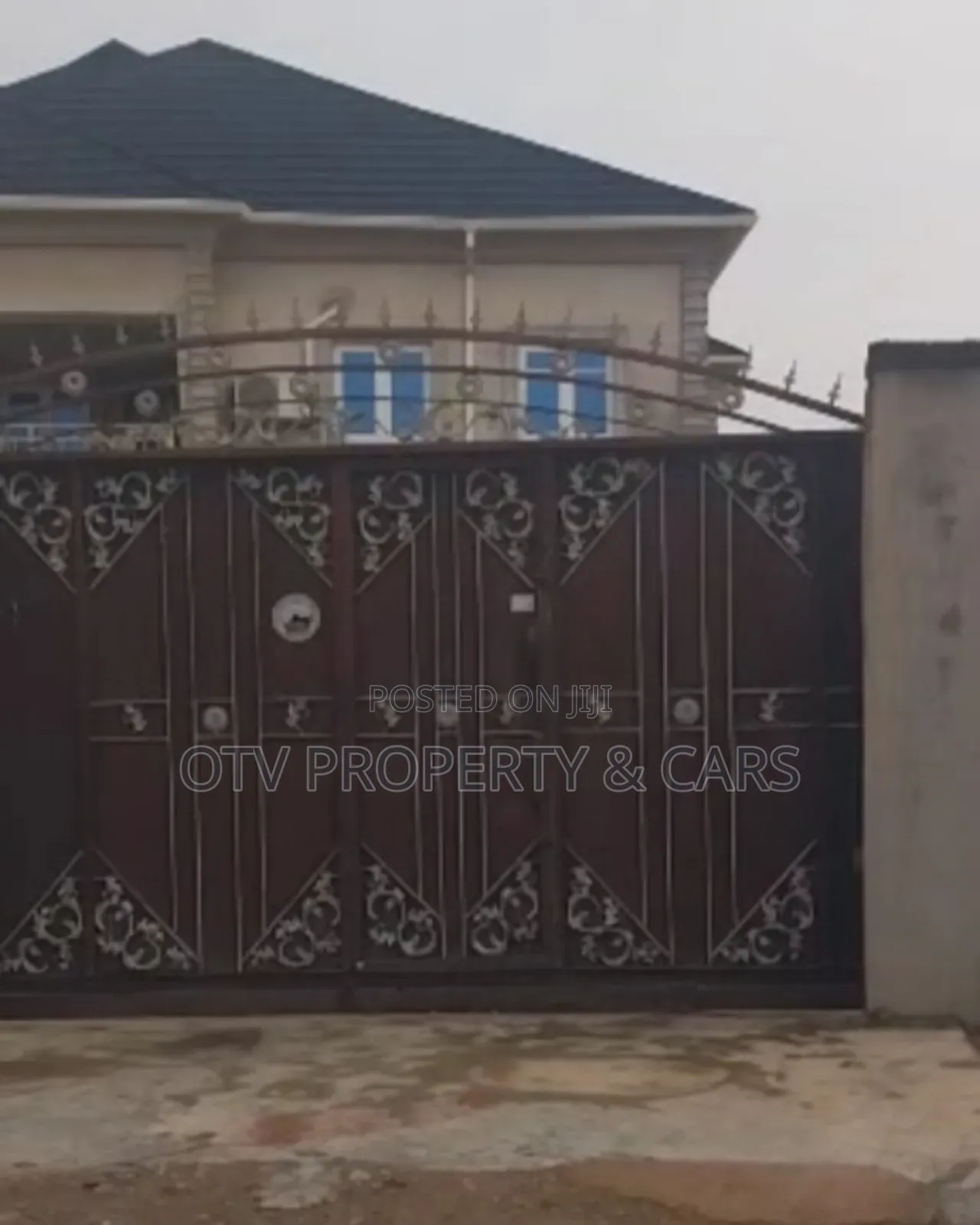 Furnished 9bdrm Mansion in Alimosho for sale in Alimosho