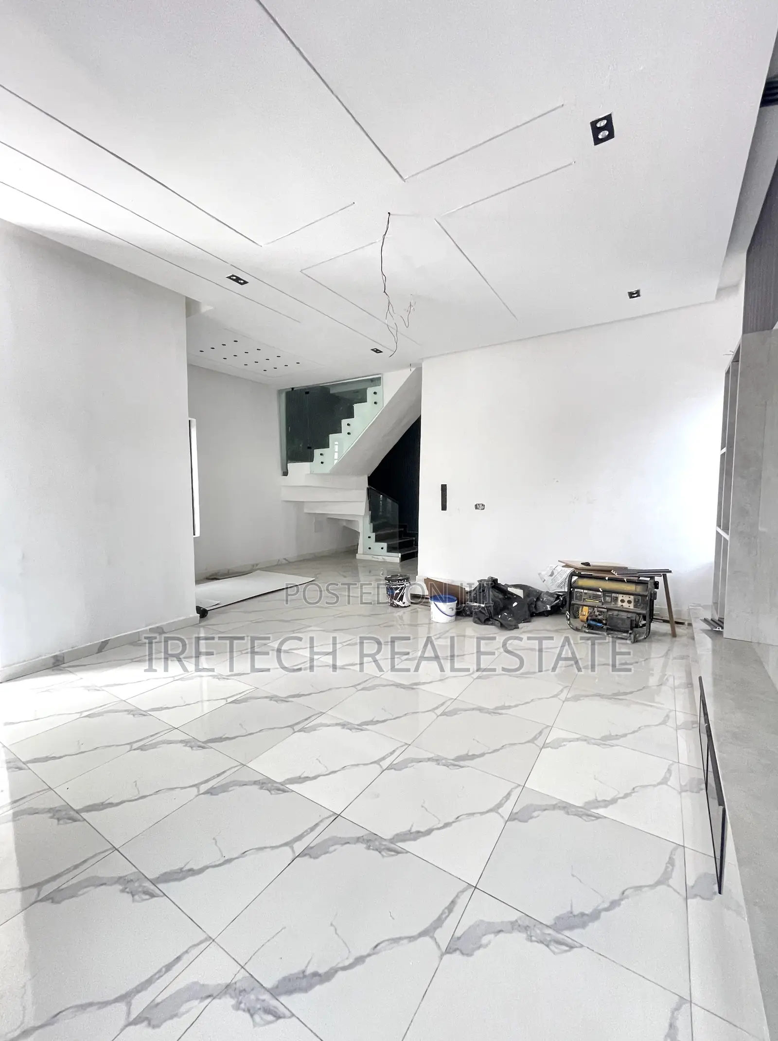 5bdrm Duplex in Ajah In A Gated for sale in Ajah