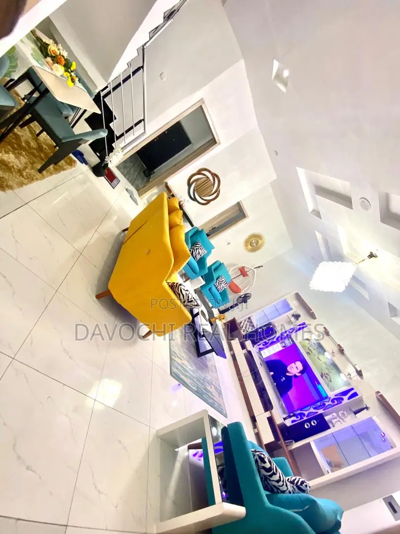 Furnished 2bdrm Duplex in Orchid Road, Lekki Phase 2 for rent in Lekki Phase 2