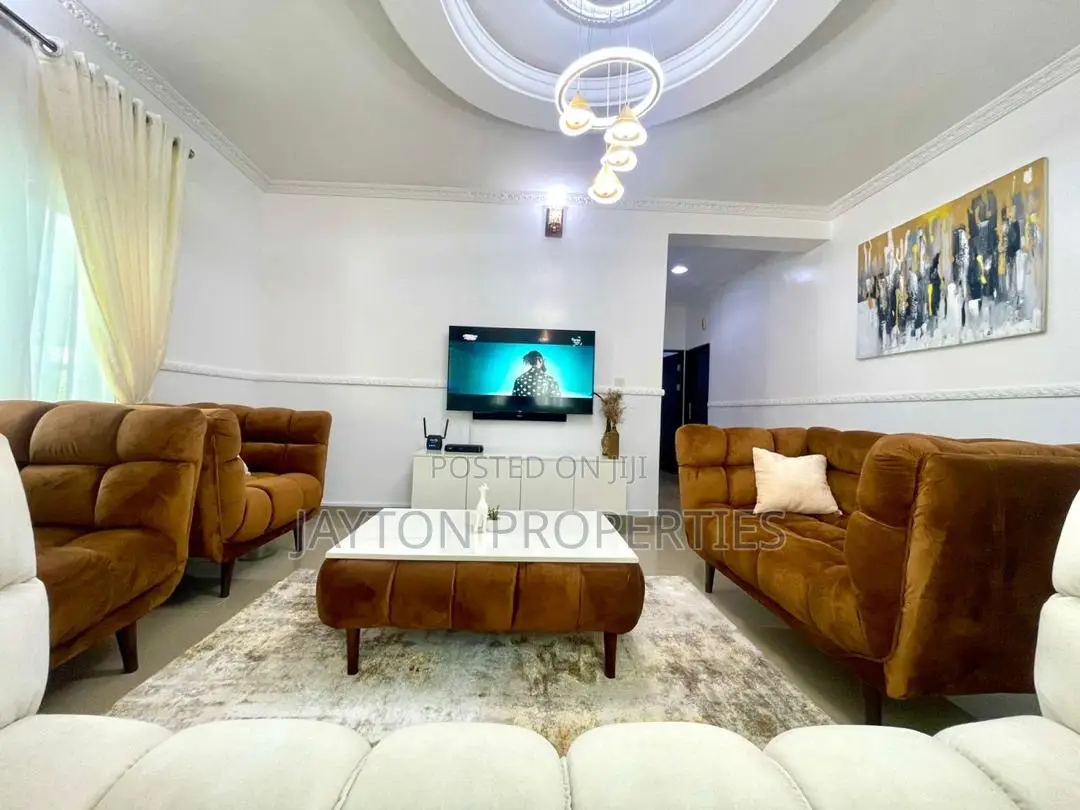 5 Bedroom Apartment in Garki 1