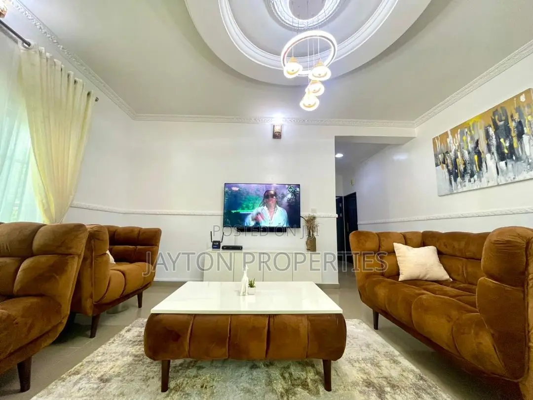 5 Bedroom Apartment in Garki 1