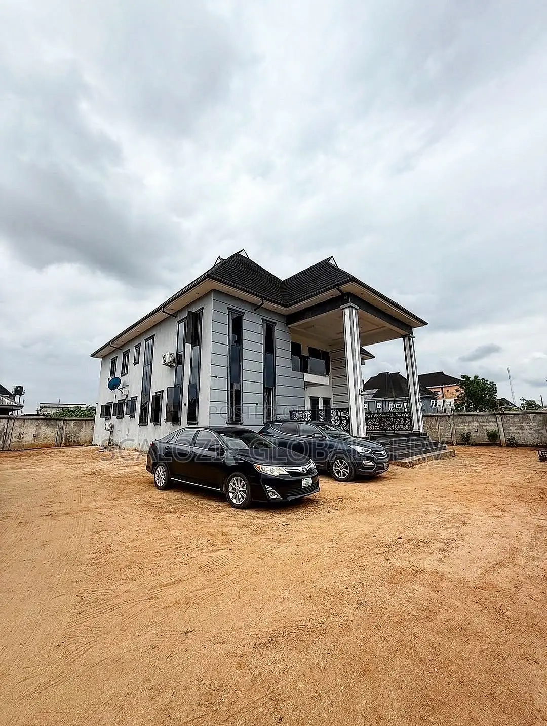 5bdrm Duplex in Alahaji Estate, Ruuodomaya for sale in Ruuodomaya