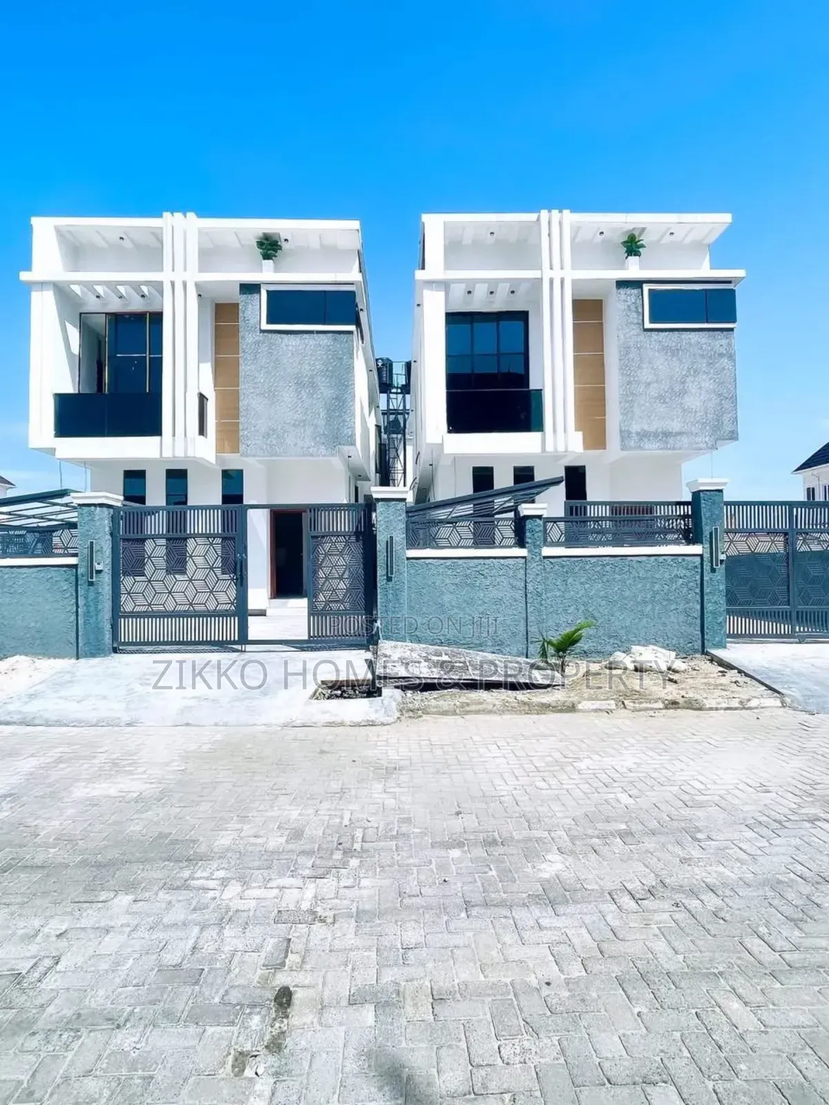 4bdrm Duplex in Harris Drive, VGC / Ajah for sale in VGC / Ajah