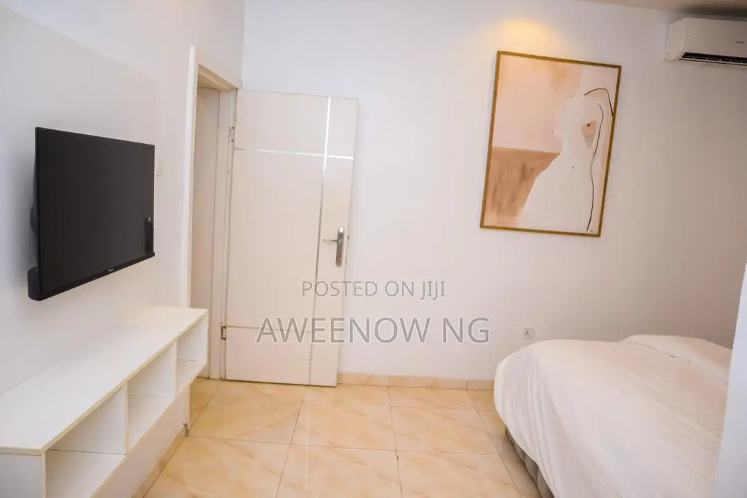 2 Bedroom FLT in Ebute
