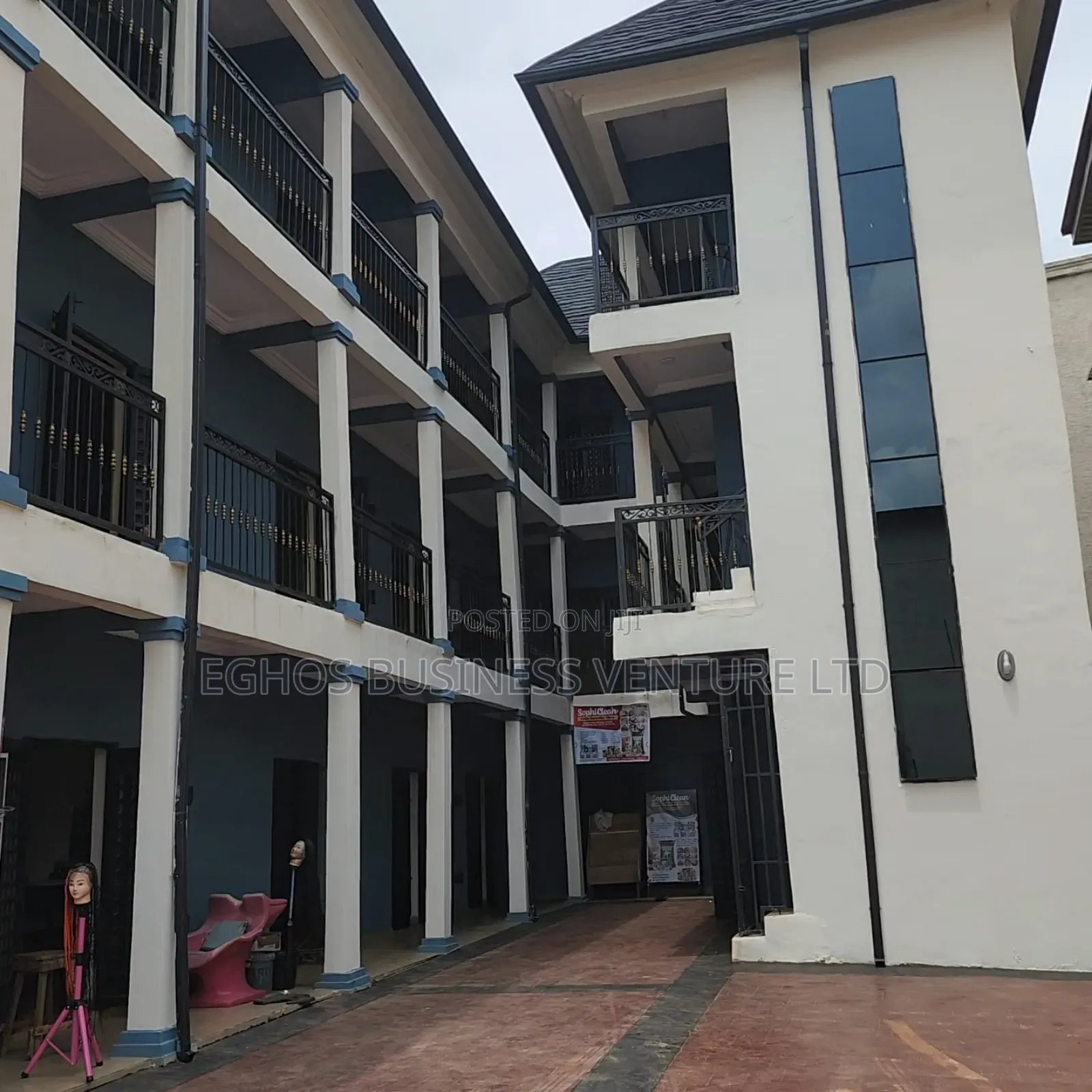 Brand-New Shopping Complex of Modern Shops Now Available for Rent in Benin City