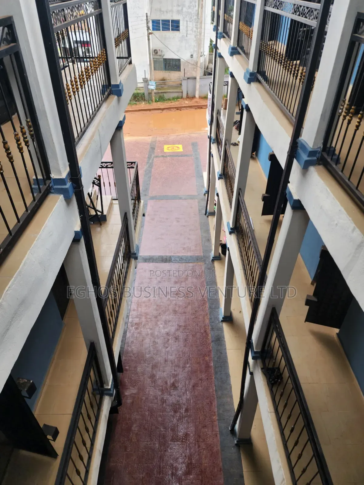 Brand-New Shopping Complex of Modern Shops Now Available for Rent in Benin City