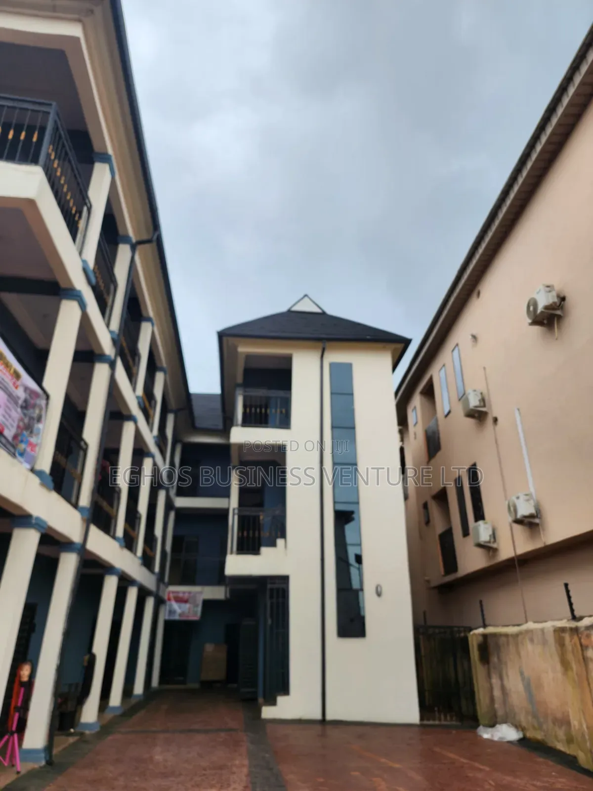 Brand-New Shopping Complex of Modern Shops Now Available for Rent in Benin City