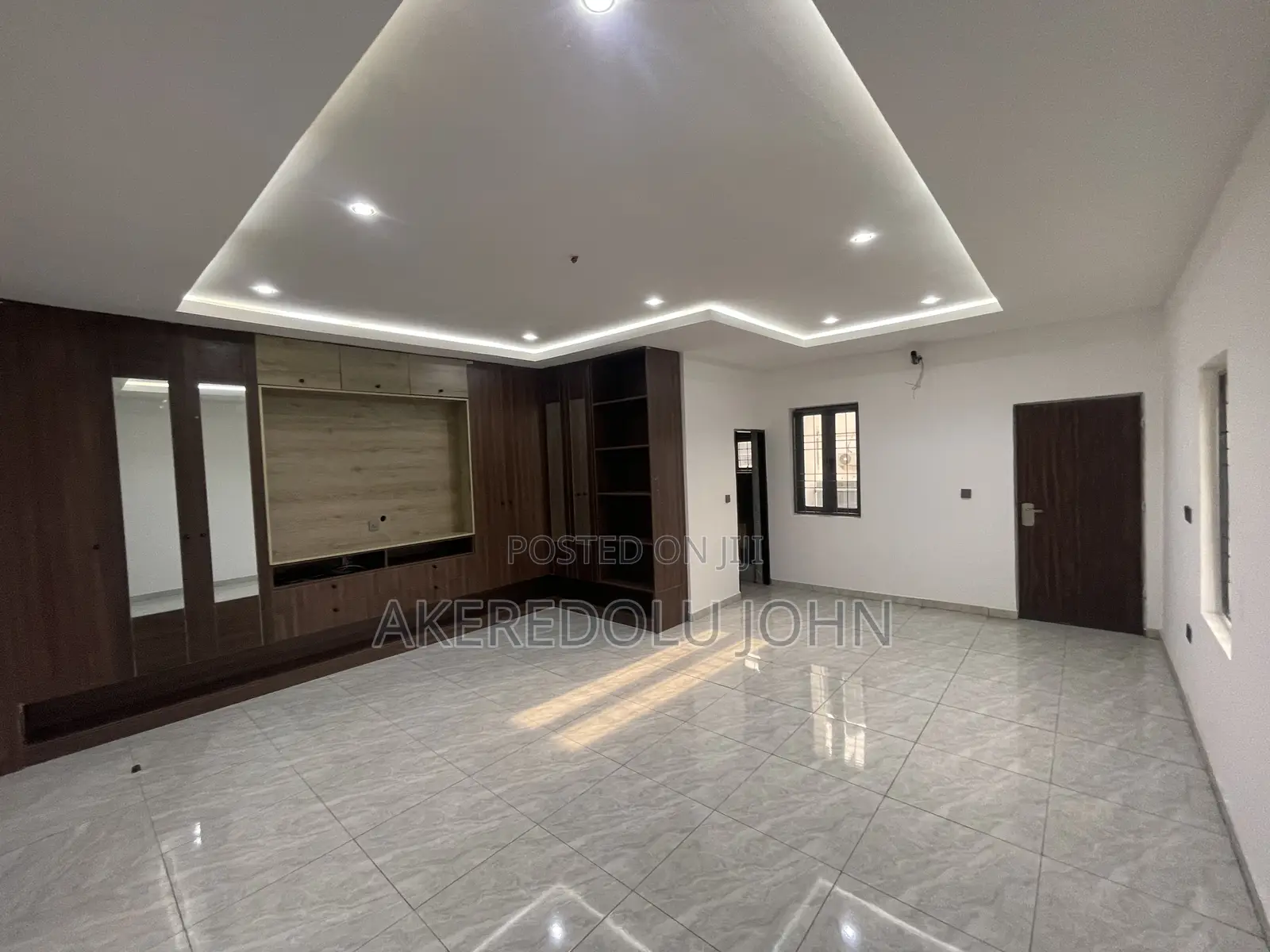 4bdrm Townhouse / Terrace in Wuye for rent in Wuye