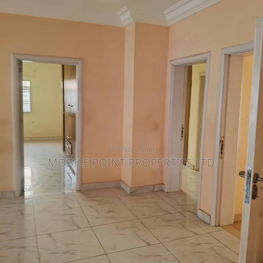 4bdrm Duplex in Apo Resettlement for rent in Apo Resettlement