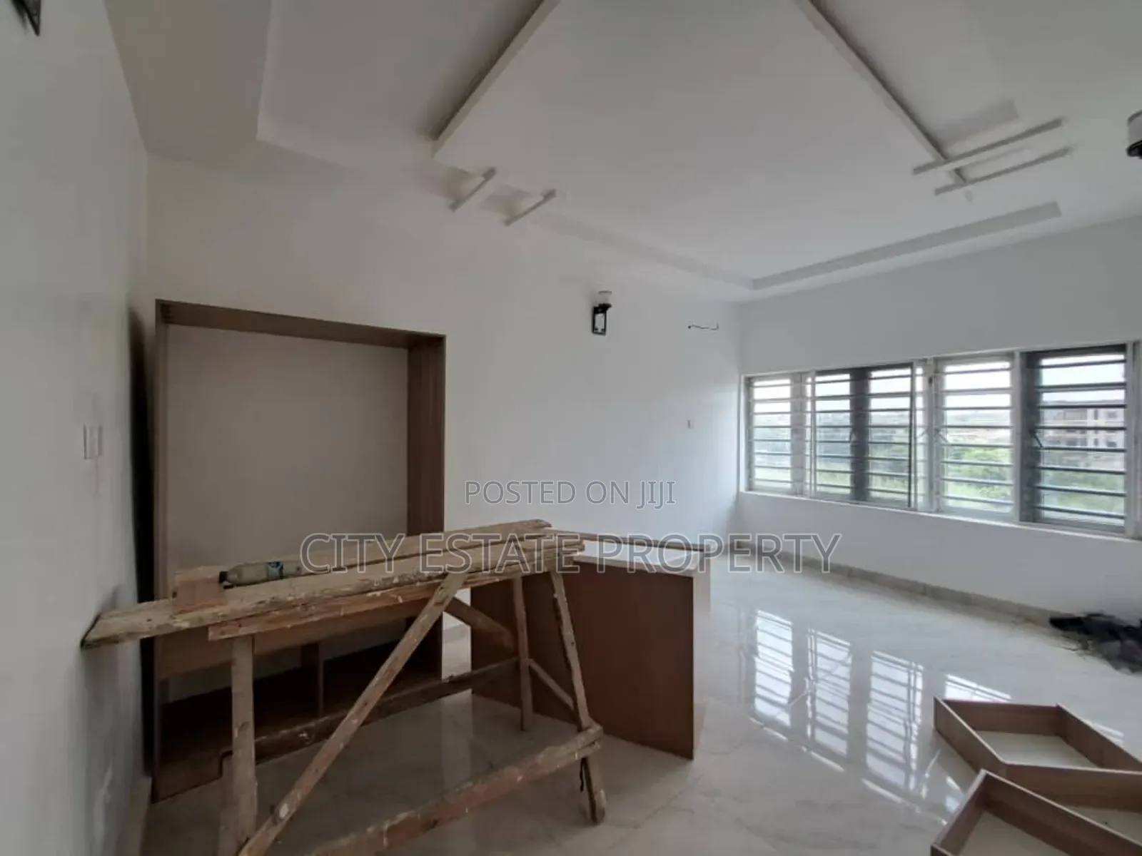 Commercial Blocks for Lease in Apo District