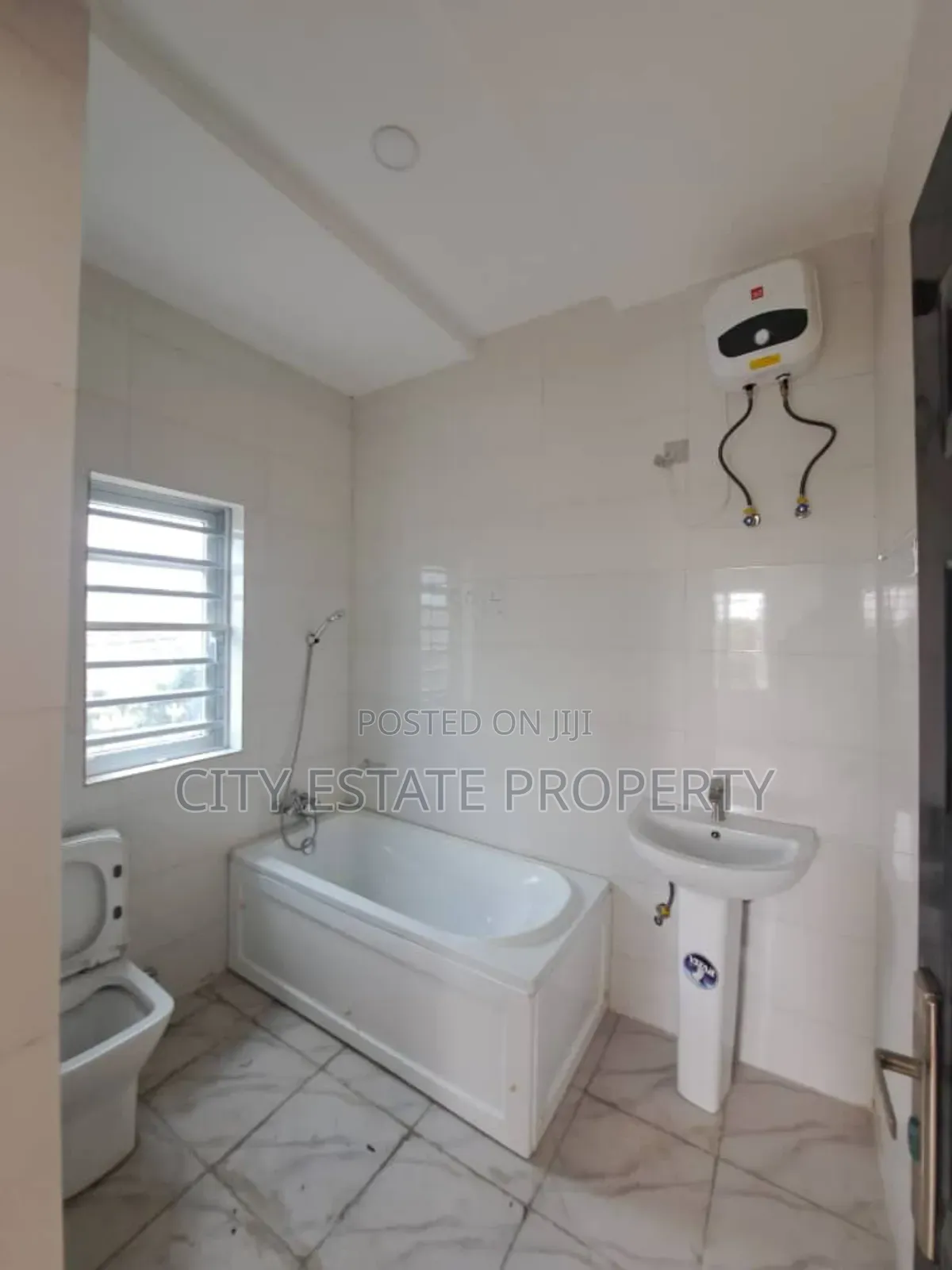 3bdrm Block of Flats in Life Camp for rent in Life Camp