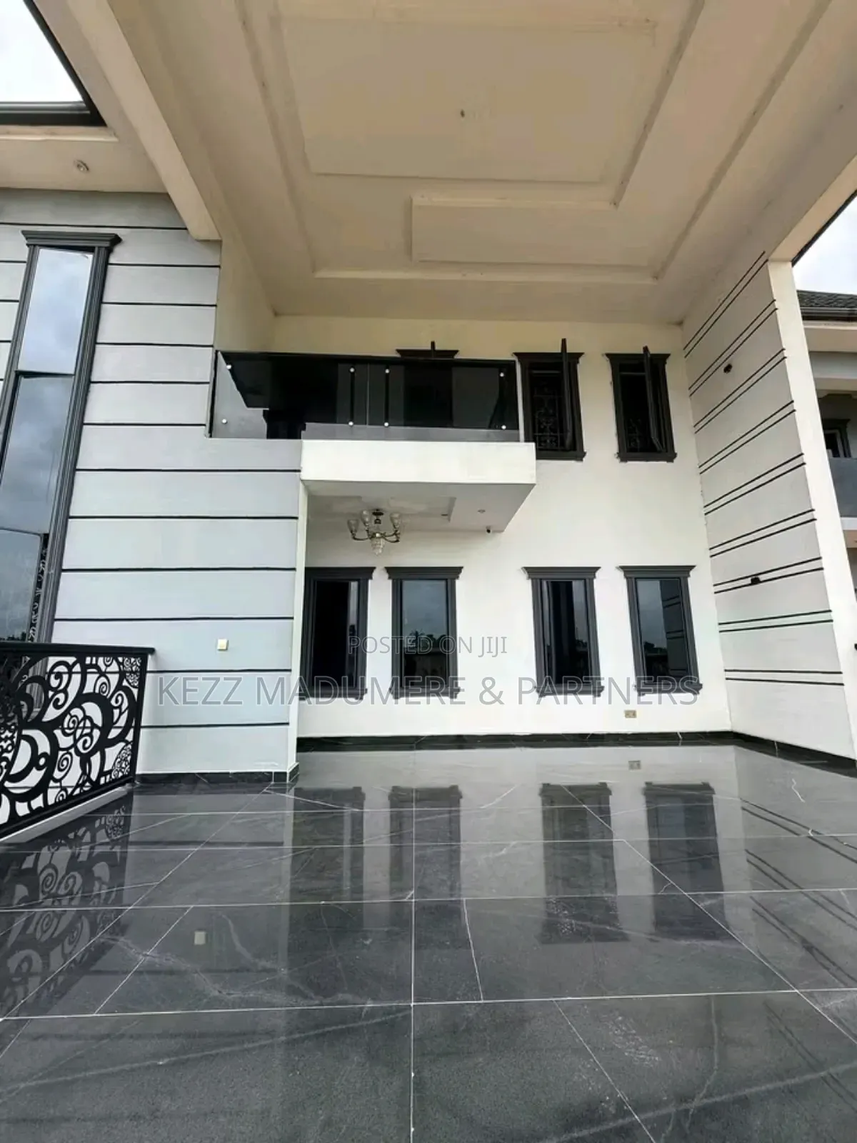 8bdrm Duplex in Gated Est, for sale in Port-Harcourt