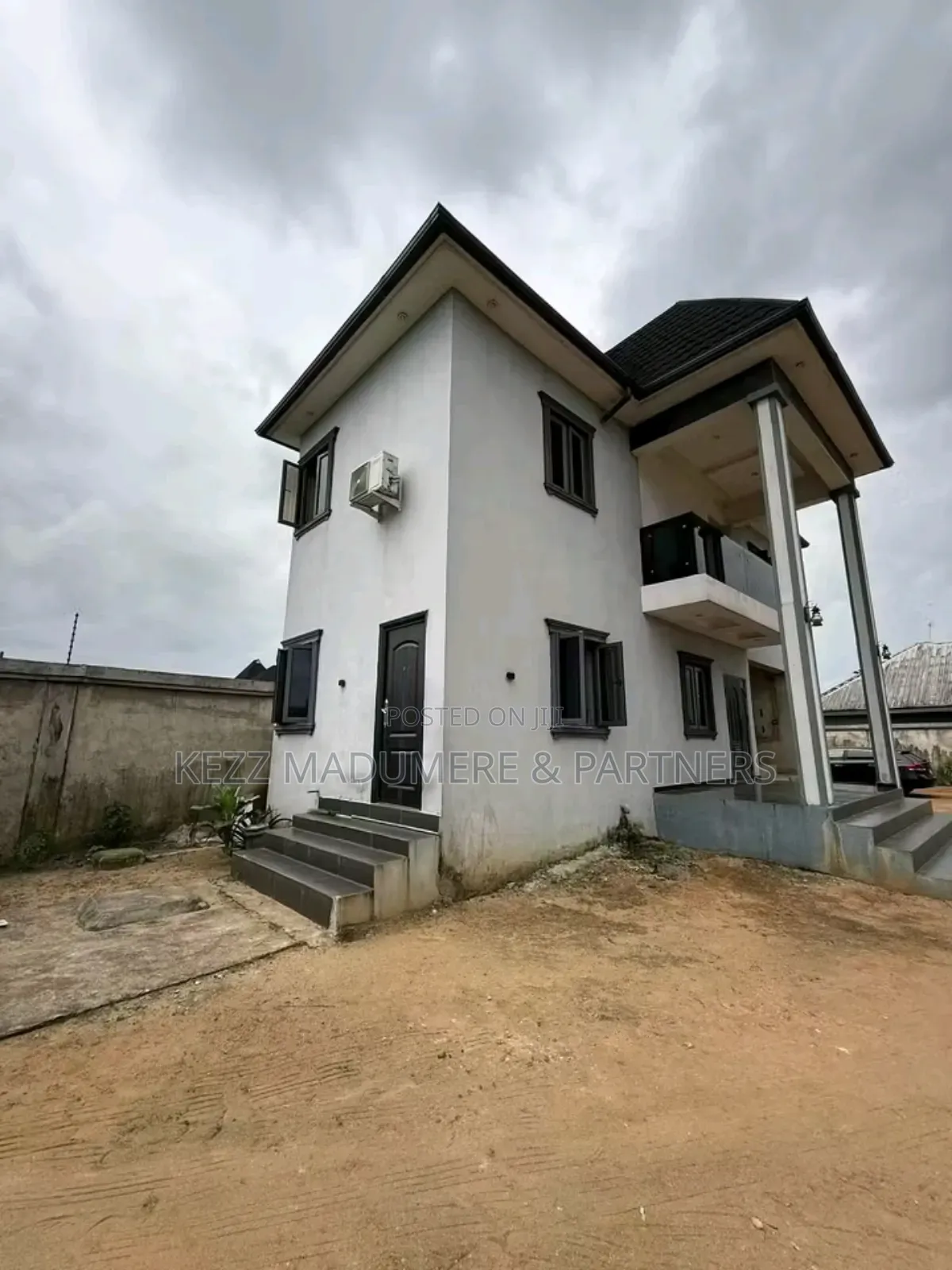8bdrm Duplex in Gated Est, for sale in Port-Harcourt
