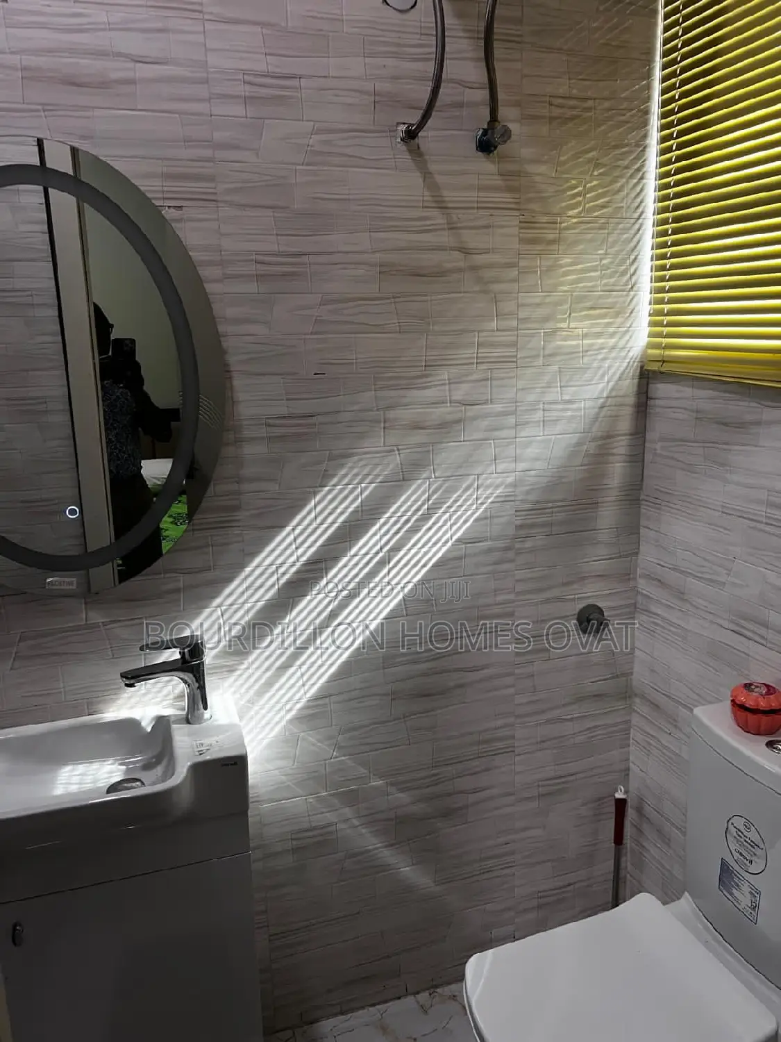4bdrm Duplex in Osapa london for sale in Osapa london