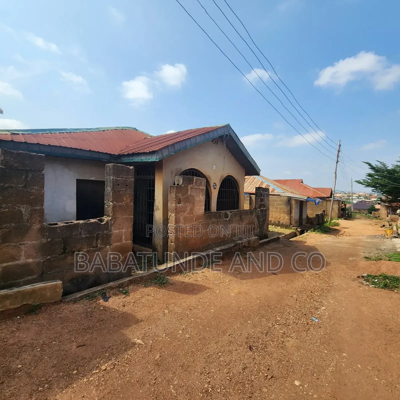 4bdrm Apartment in Ajibode for sale in Ajibode