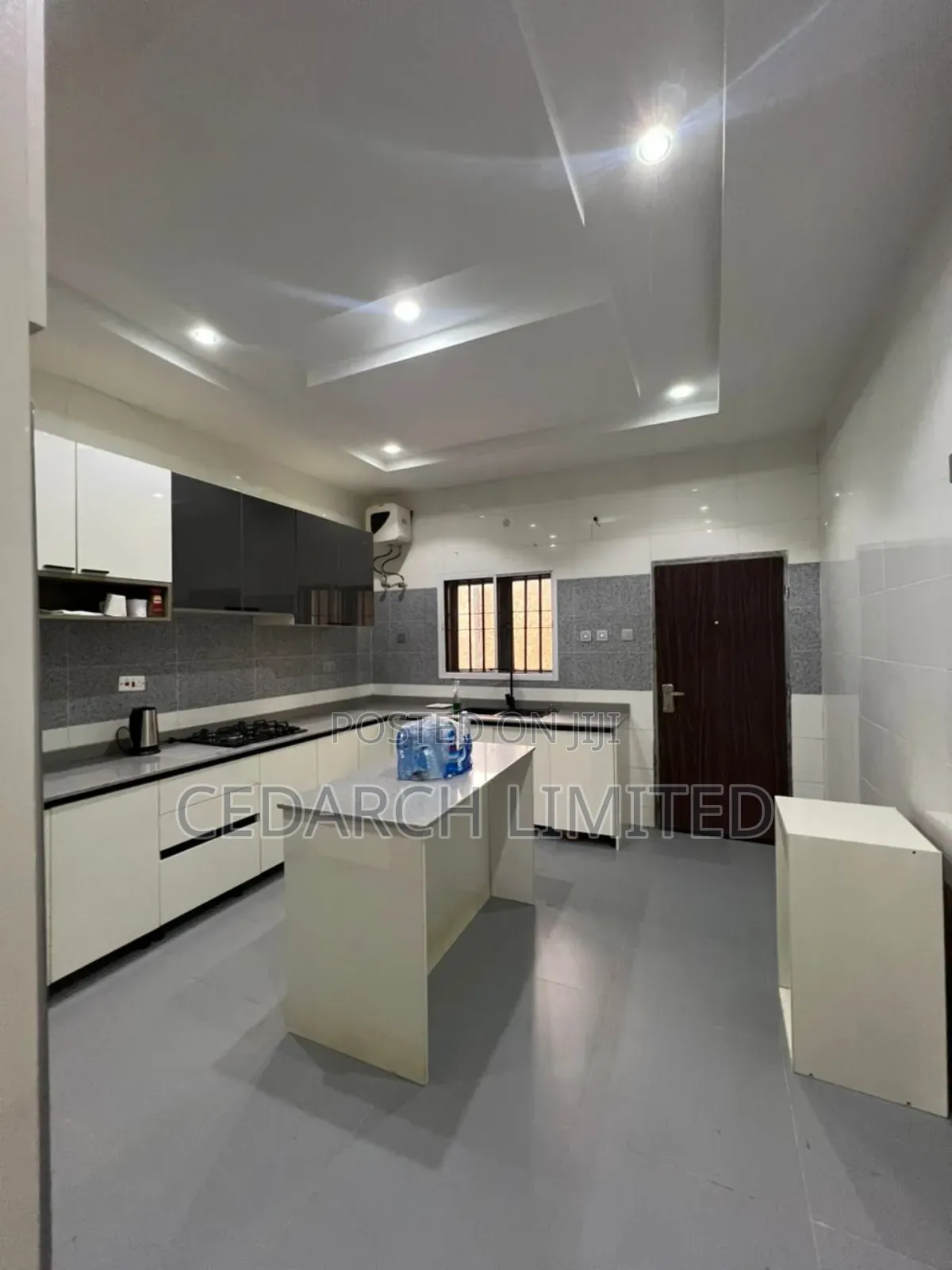 Furnished 4bdrm Townhouse / Terrace in Katampe Extension for rent in Katampe Extension