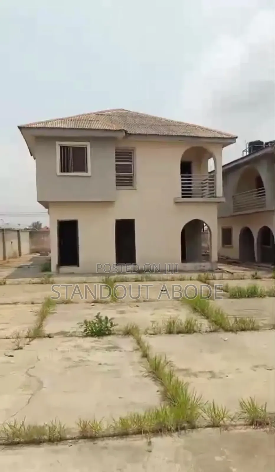 16bdrm Block of Flats in Ikorodu for sale in Ikorodu