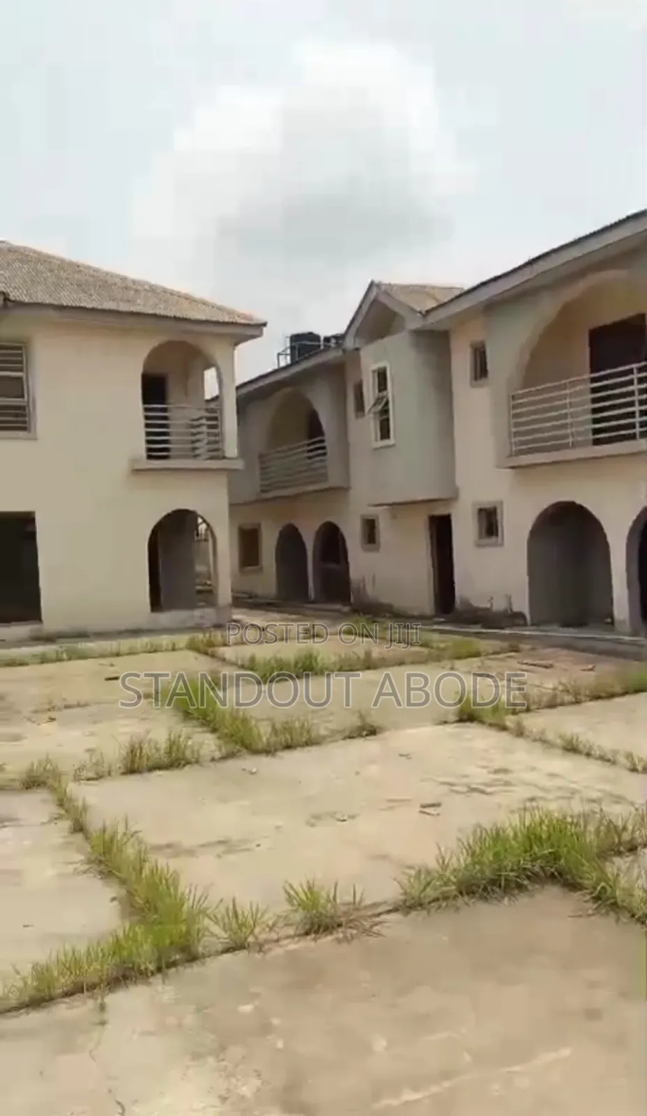 16bdrm Block of Flats in Ikorodu for sale in Ikorodu