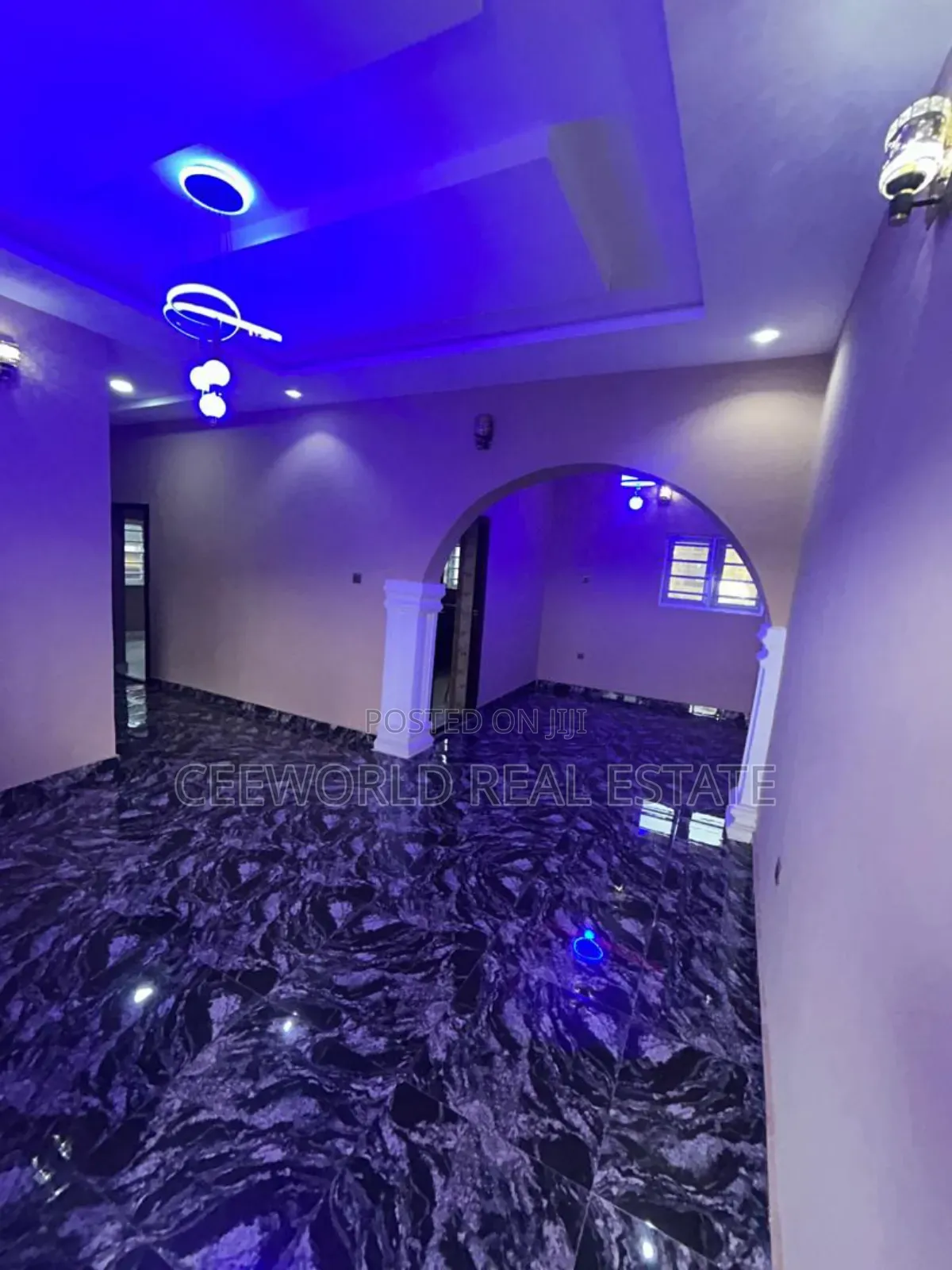 3bdrm Apartment in Dove Estate Elebu, Akala Express for rent in Akala Express