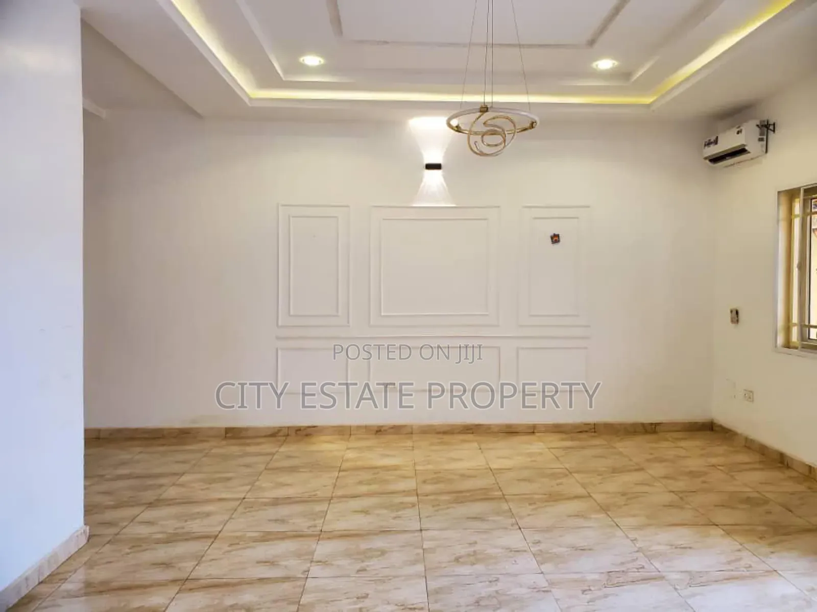 3bdrm Block of Flats in Nnpc Estate, Life Camp for rent in Life Camp