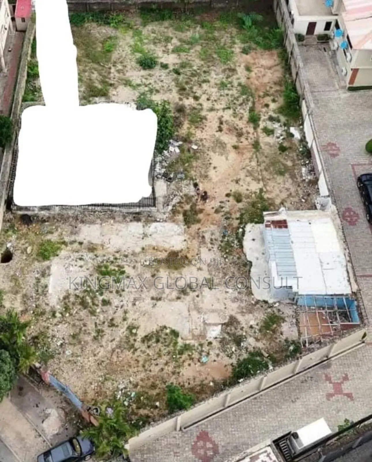 For Sale: Plot Size: 1,640 SQM
A Land With a Small Old Structure in Maitama