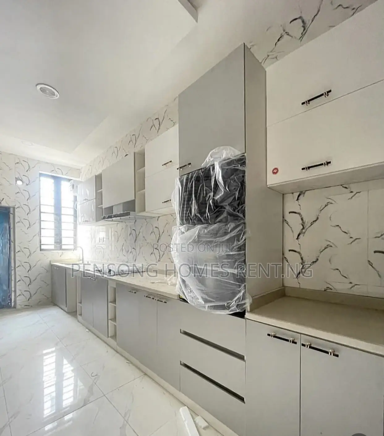 3bdrm Duplex in Ikota Lekki for rent in Ikota