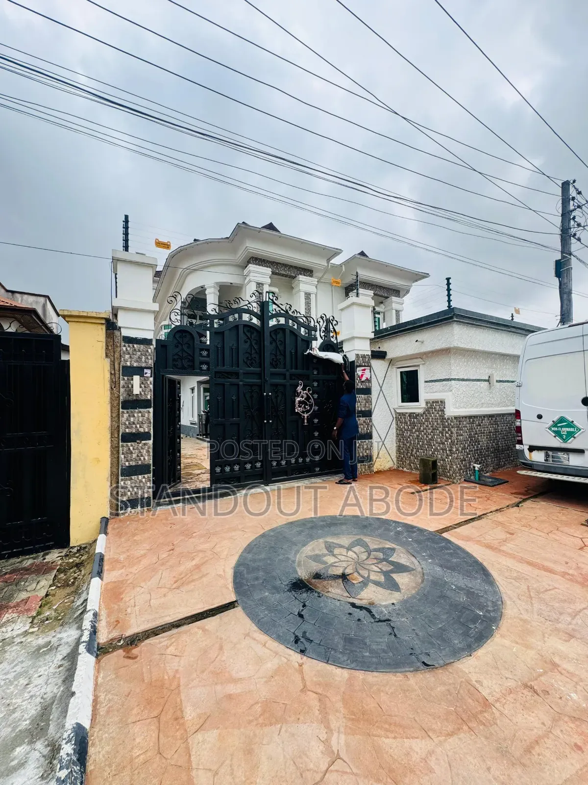 5bdrm Duplex in Magodo, GRA Phase 1 for sale in GRA Phase 1