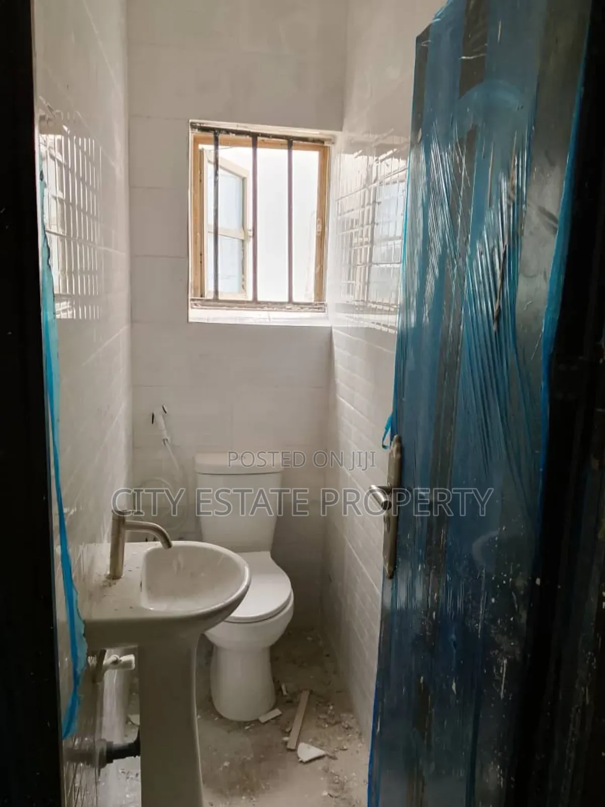 2bdrm Block of Flats in Shell Corporative, Port-Harcourt for rent in Port-Harcourt