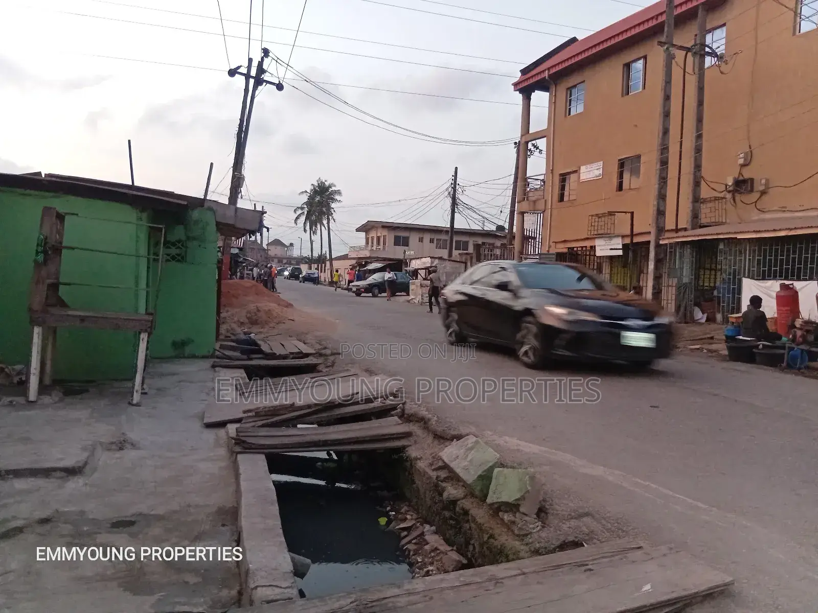 Shop/Office Space in Kosofe