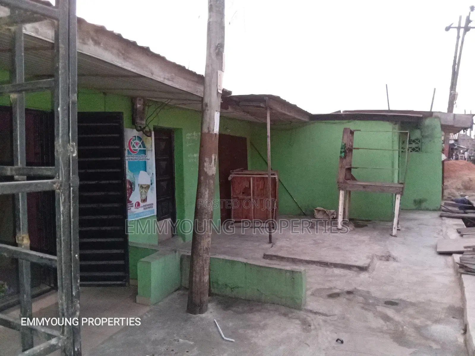 Shop/Office Space in Kosofe