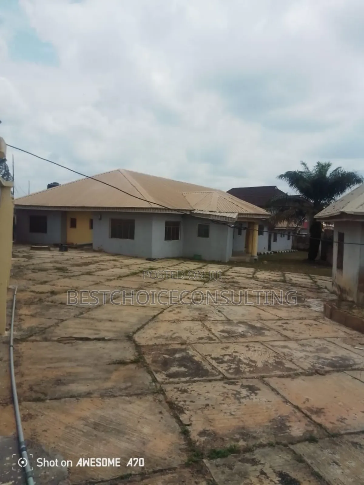 2bdrm Apartment in Apete, Ibadan for sale in Ibadan