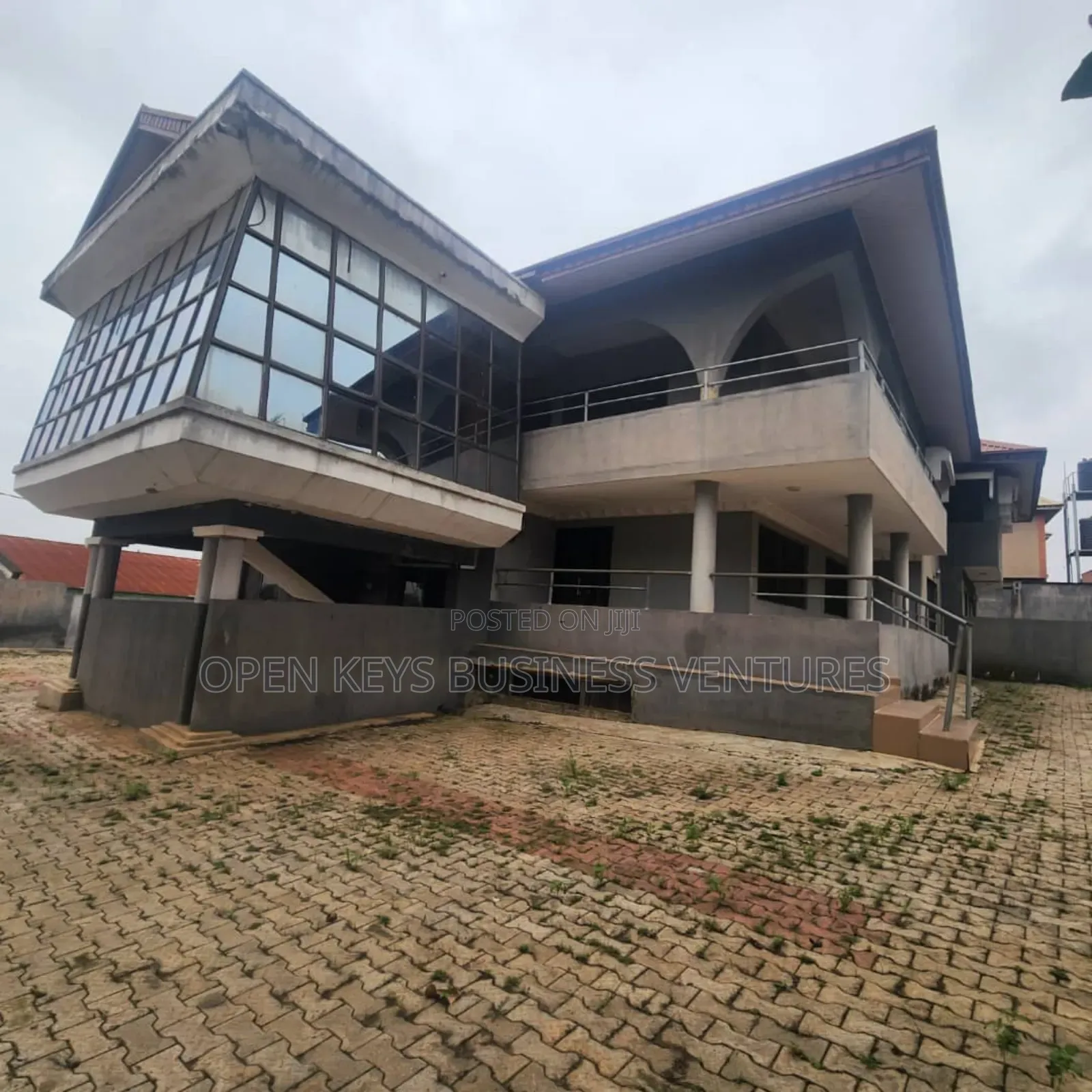 Furnished 2bdrm Block of Flats in Akobo for sale in Akobo