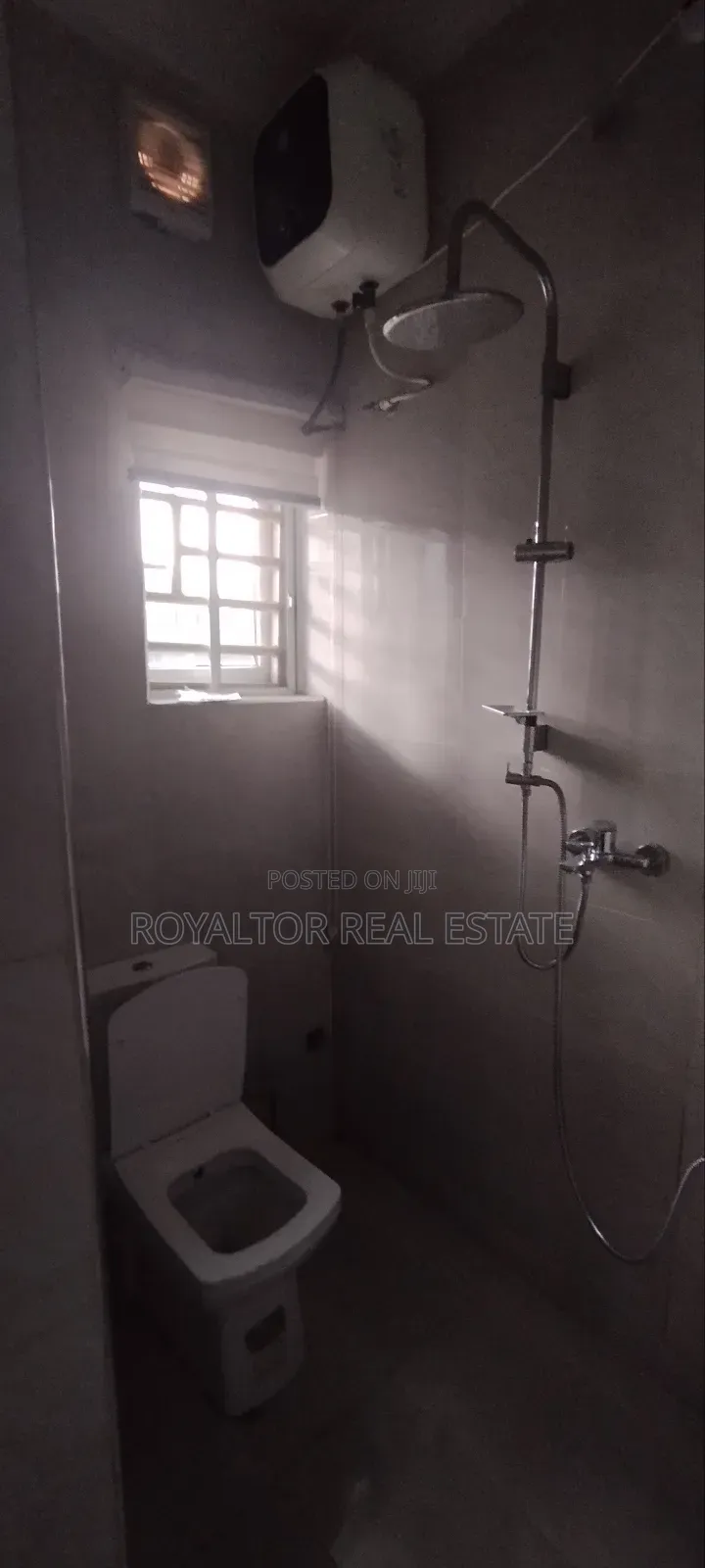 Furnished 2bdrm Apartment in Royaltor Real Estate, Benin City for rent in Benin City