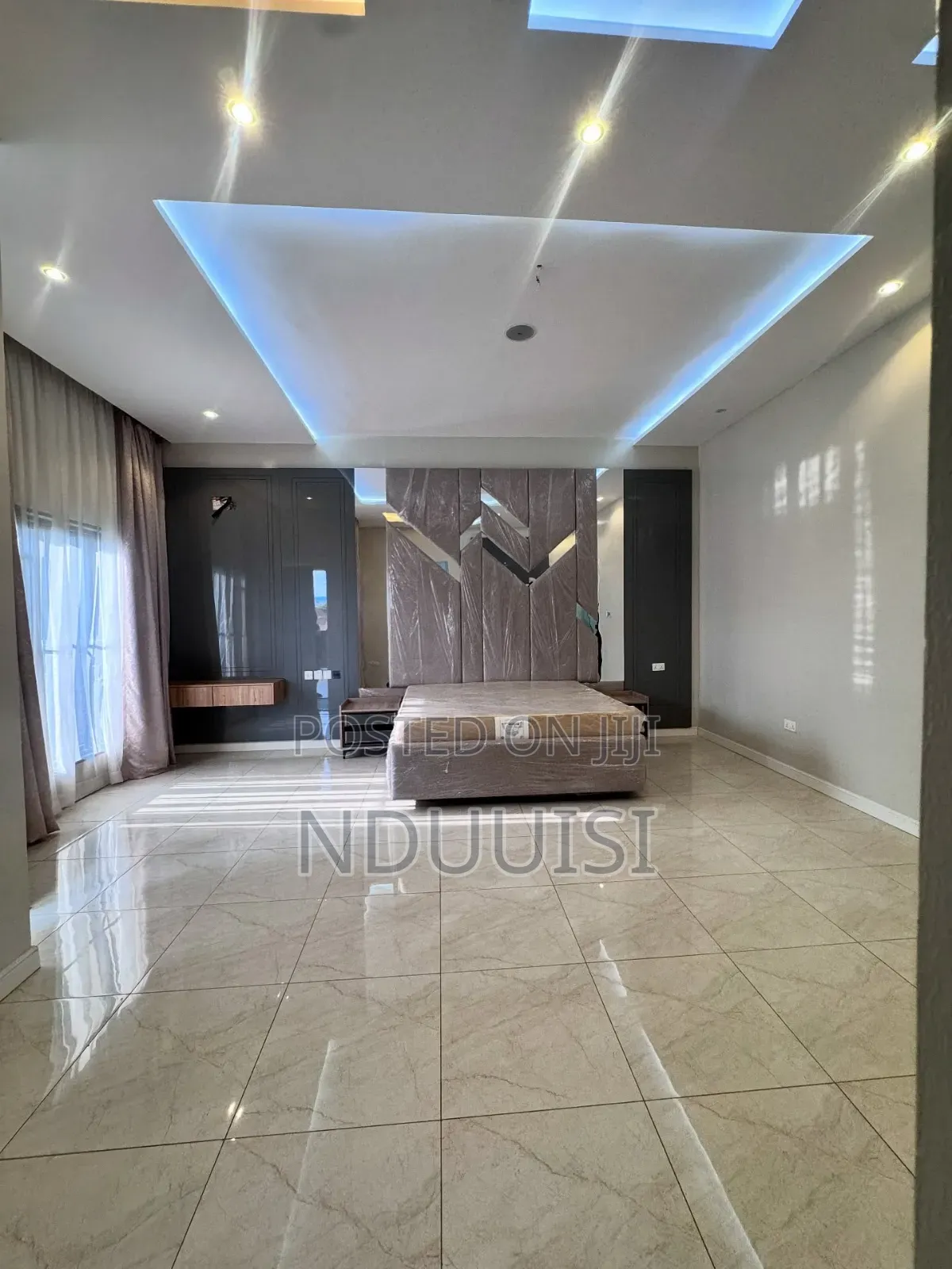 Furnished 5bdrm Duplex in Utako for sale in Utako