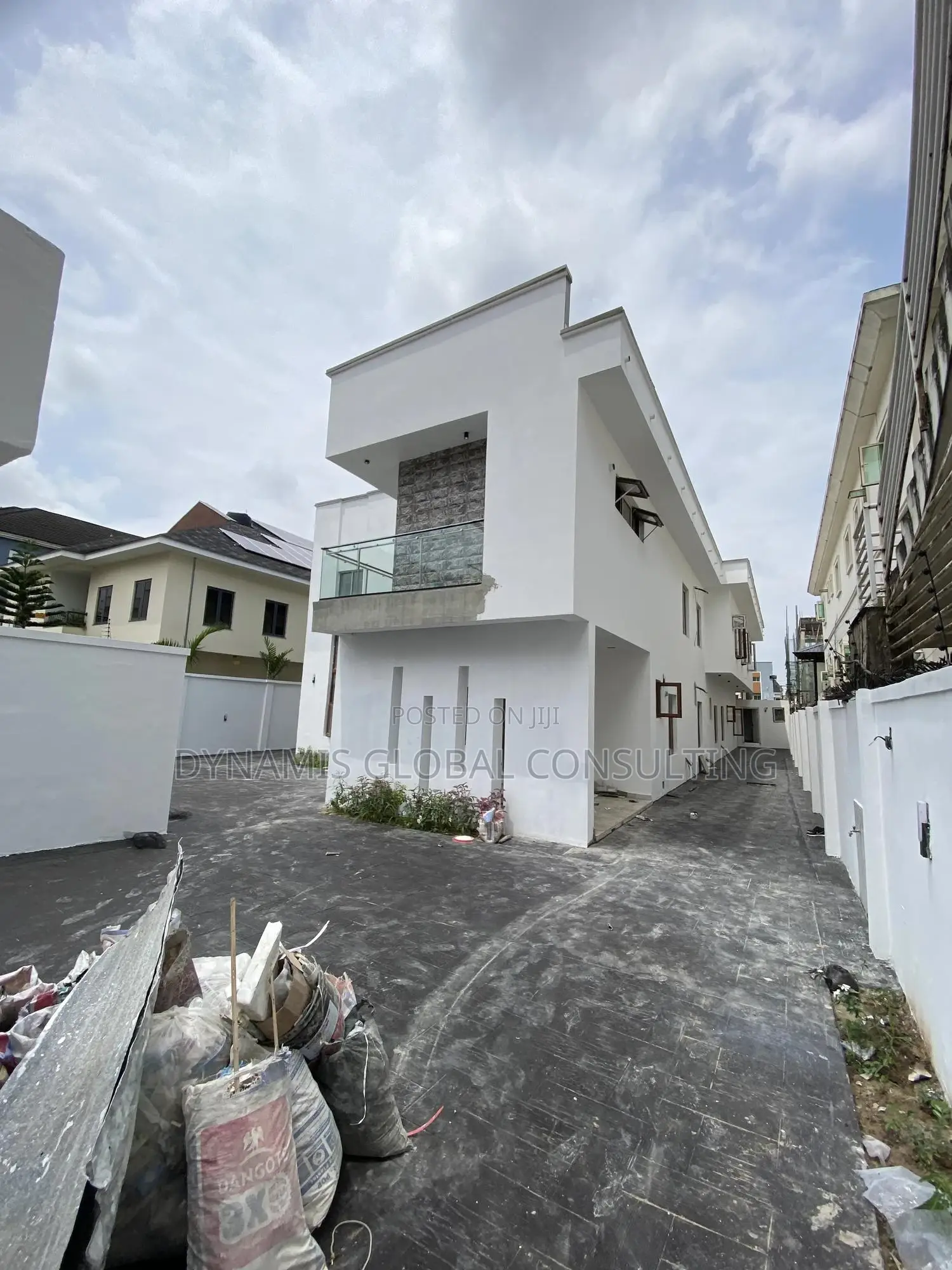 Furnished 6bdrm Duplex in Ikeja Gra for sale in Ikeja GRA