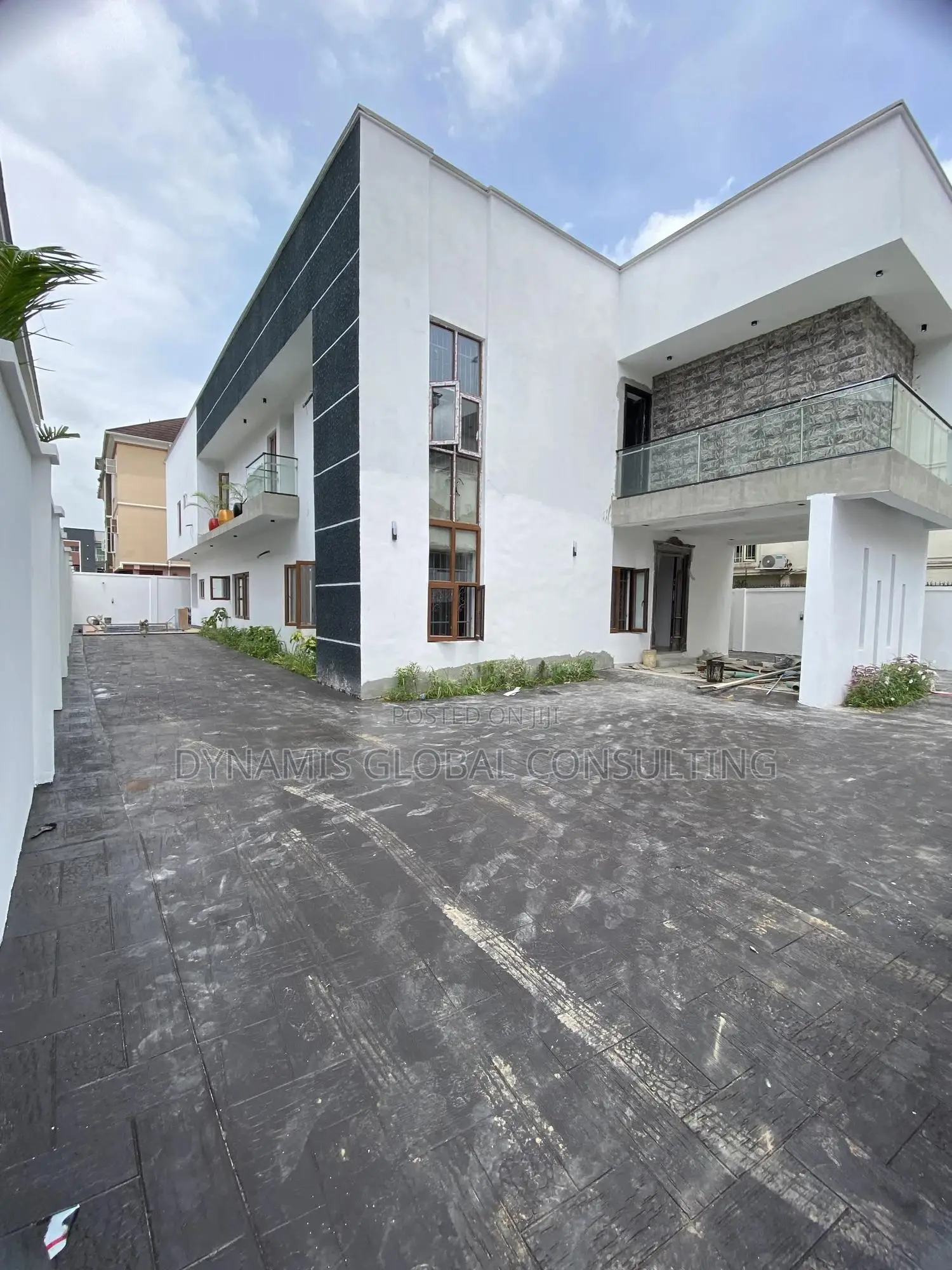 Furnished 6bdrm Duplex in Ikeja Gra for sale in Ikeja GRA