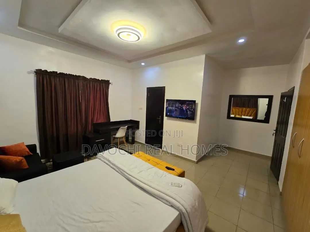 Furnished 3bdrm Apartment in Ikate Right for rent in Ikate-Elegushi