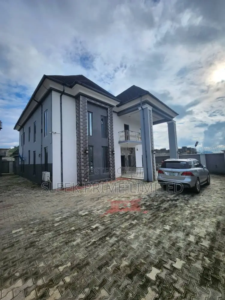 Furnished 5bdrm Duplex in Seaman Metropolitan , FHA for sale in FHA