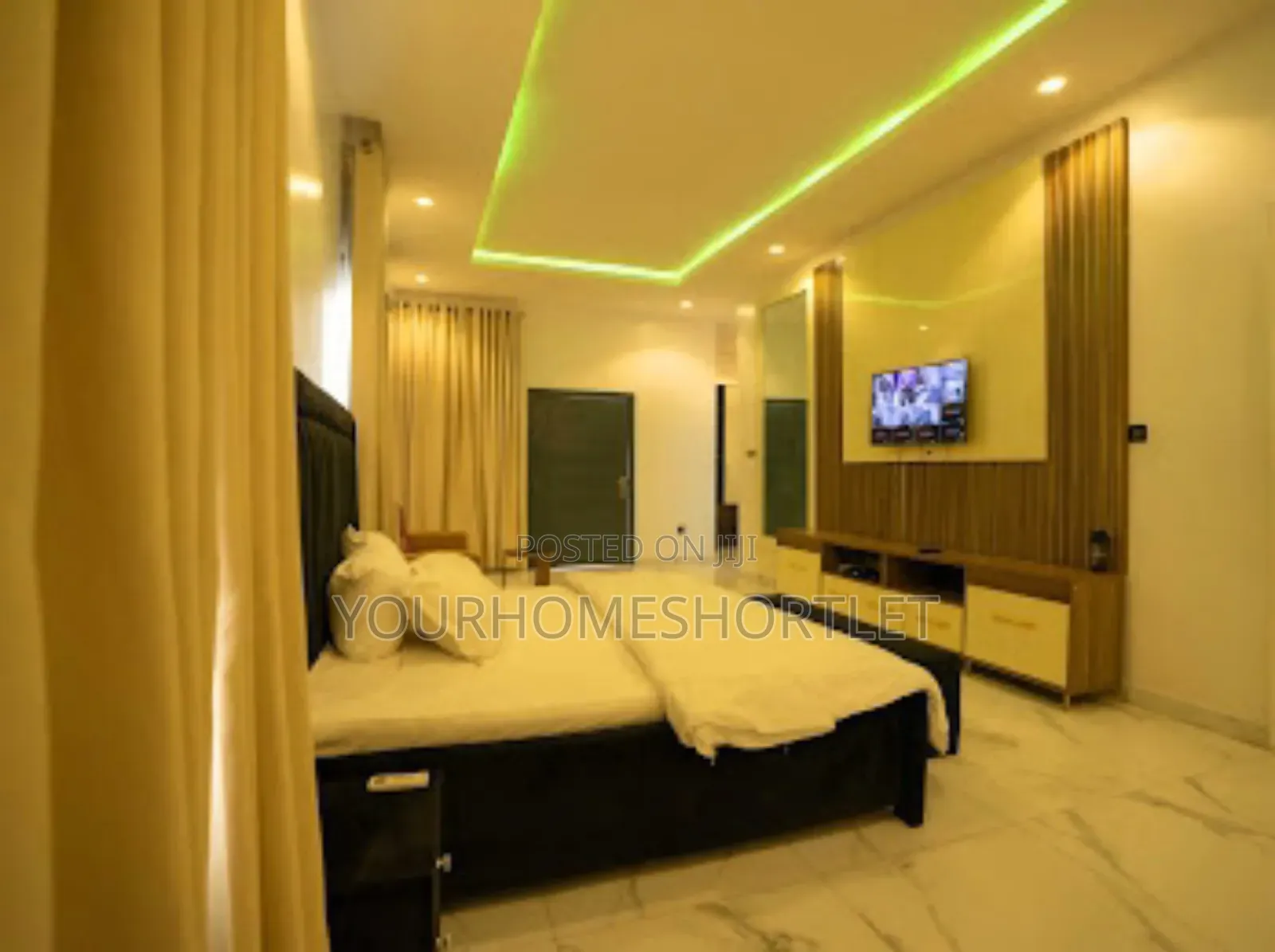 5 Bedroom Self-Compound With a Private Swimming Pool, Snooker and Ps5 in Lekki Phase 1
