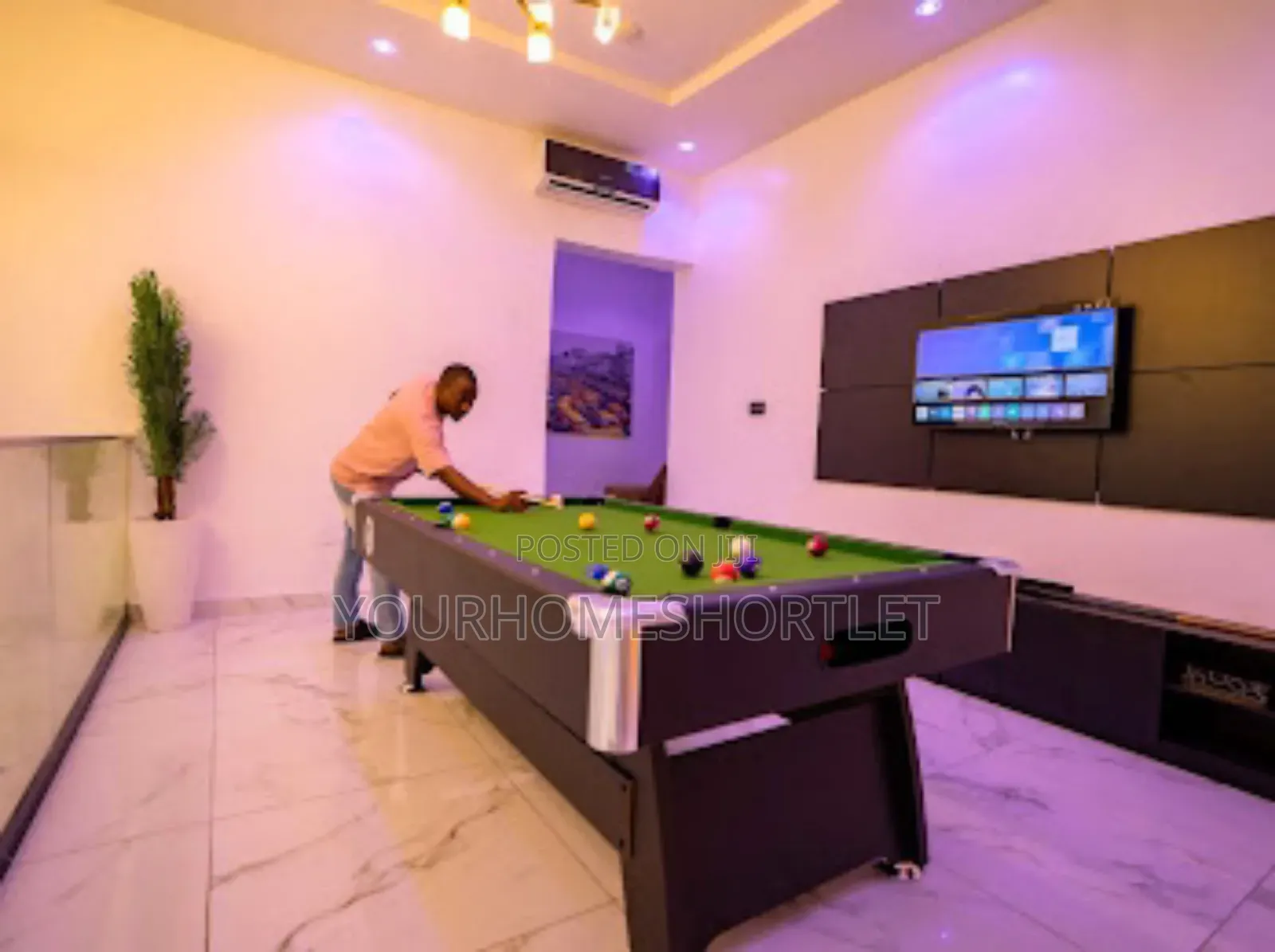 5 Bedroom Self-Compound With a Private Swimming Pool, Snooker and Ps5 in Lekki Phase 1
