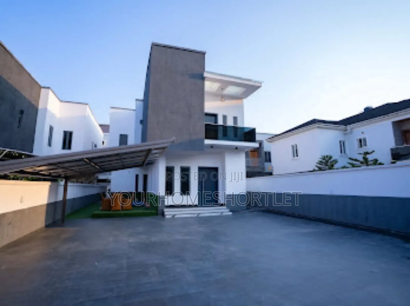5 Bedroom Self-Compound With a Private Swimming Pool, Snooker and Ps5 in Lekki Phase 1