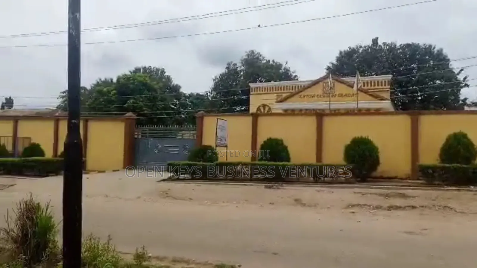 4,659sqm of Commercial Land in Jericho Gra in Jericho