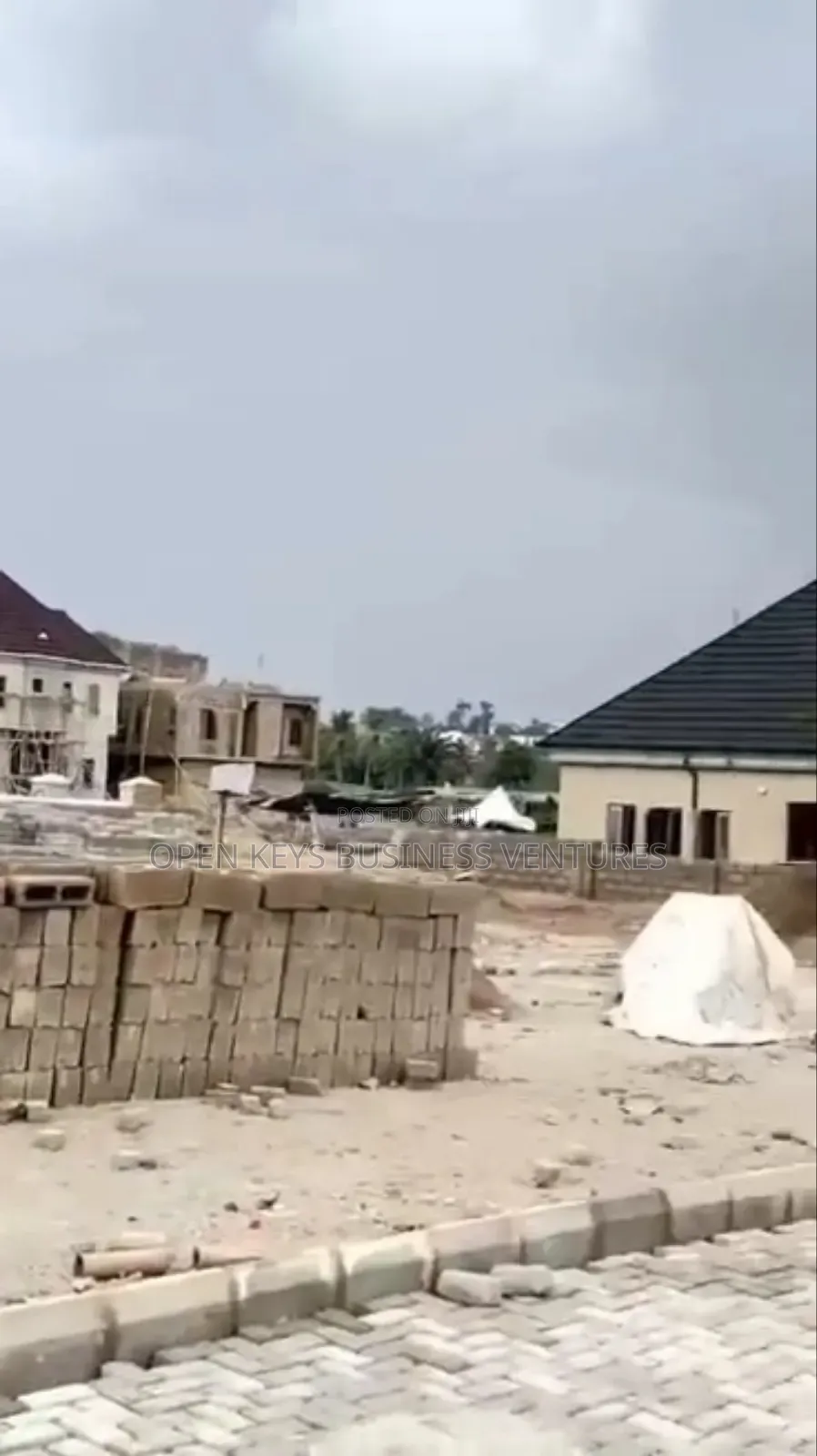 800sqm in Well Gated Estate at Salami ,Bodija in Bodija