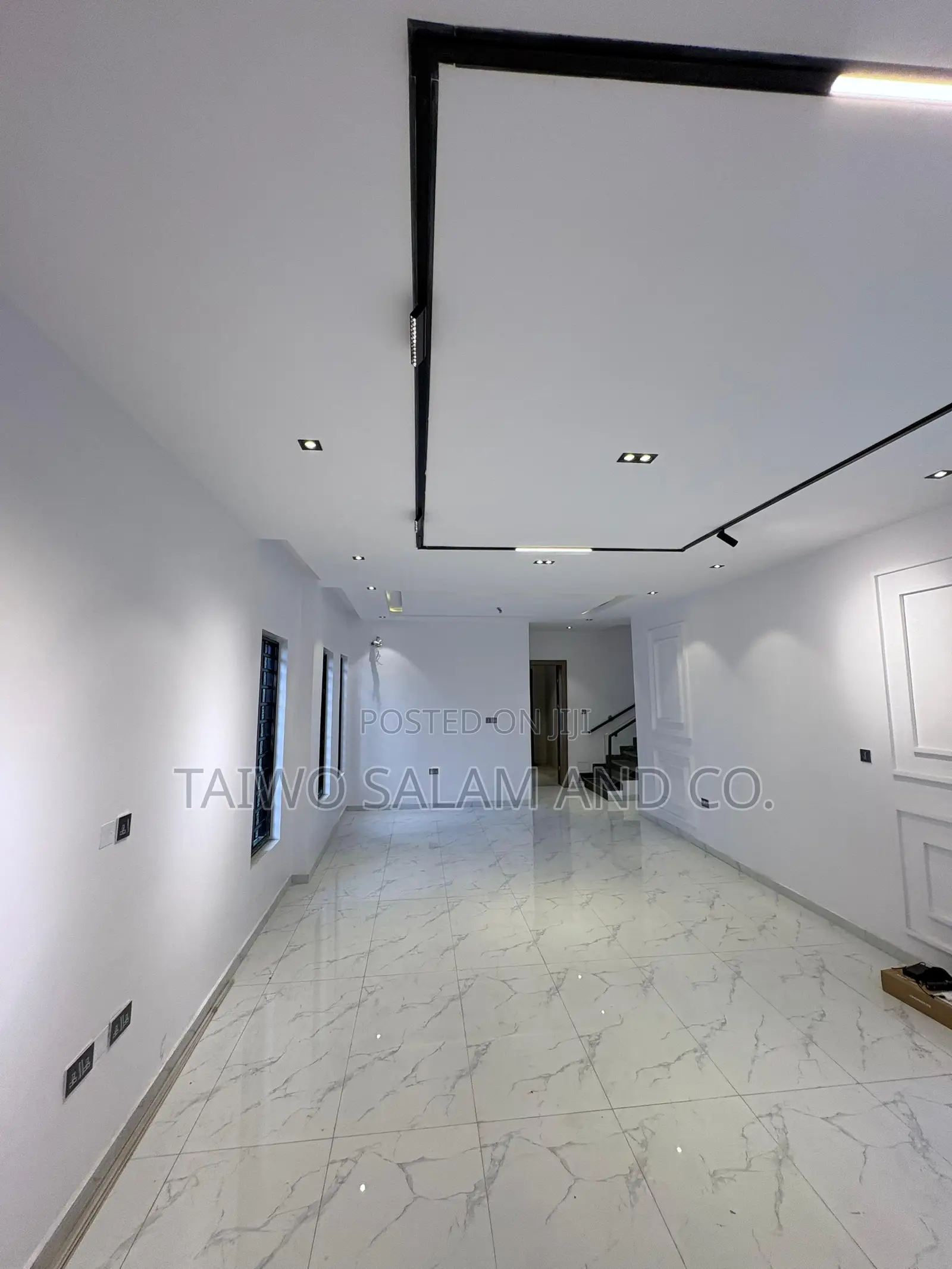4bdrm Duplex in Akobo for sale in Akobo